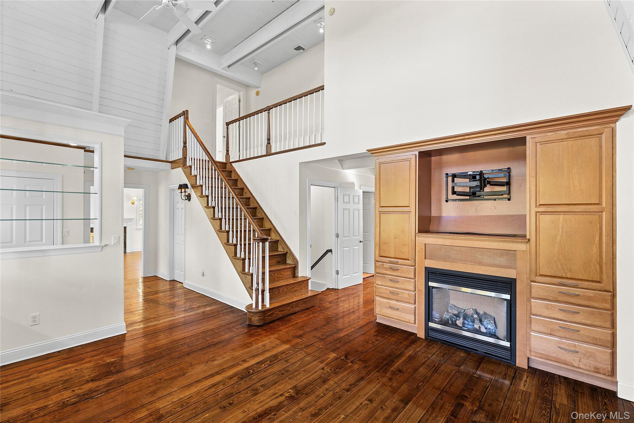 22 Old Trail Road