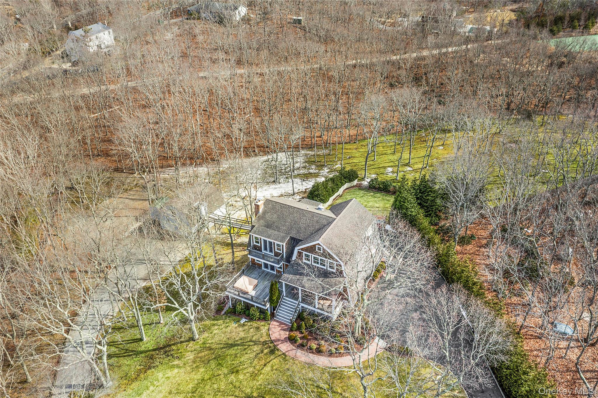 22 Old Trail Road