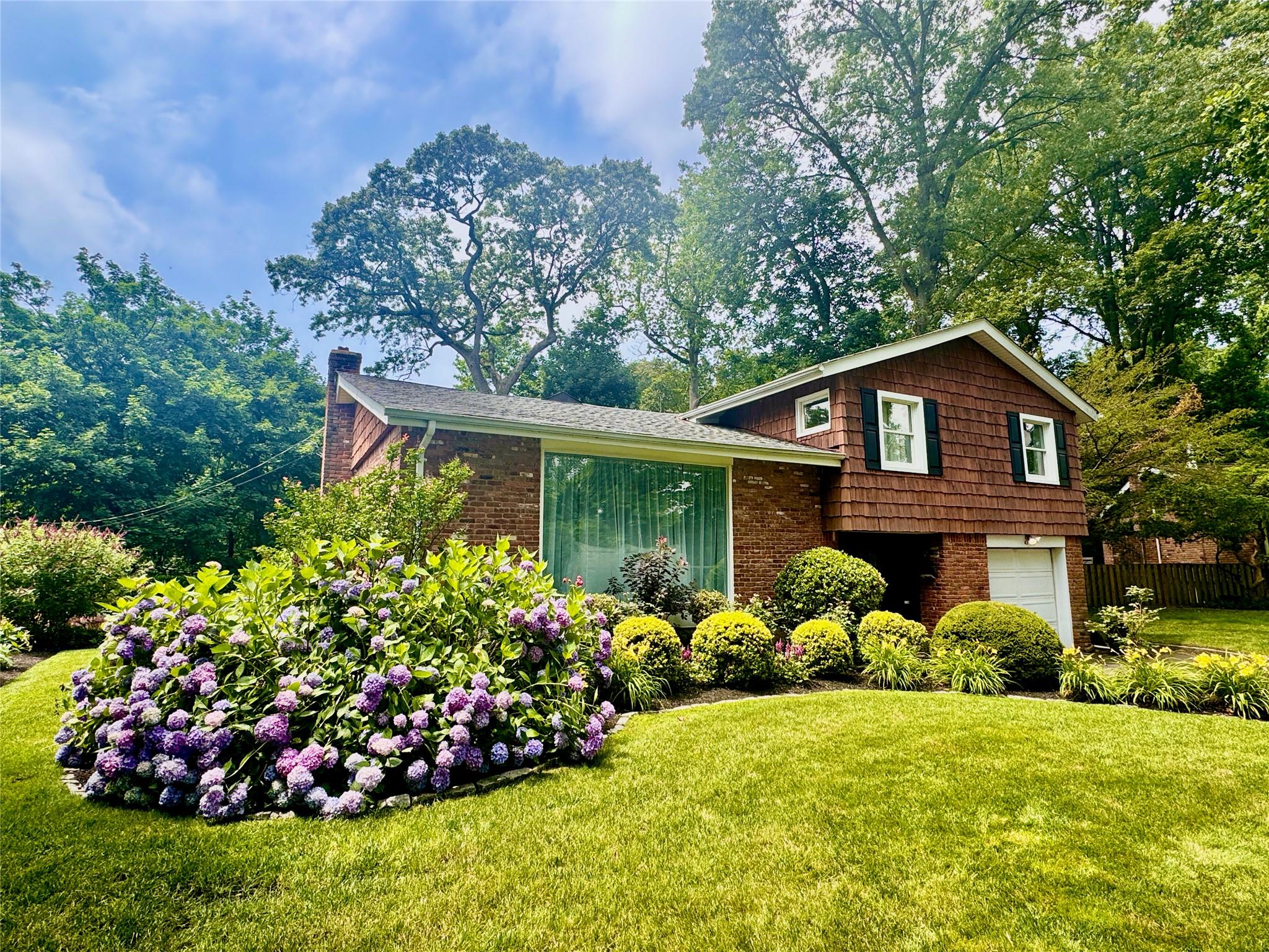 43 E Harwood Drive