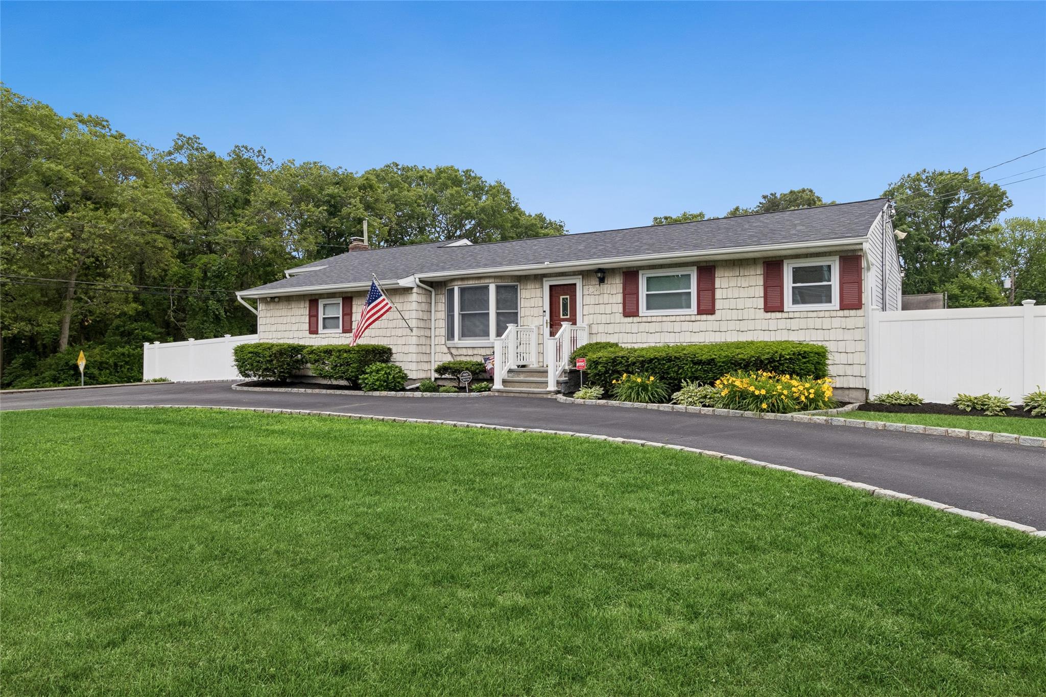 2 Rockaway Street
