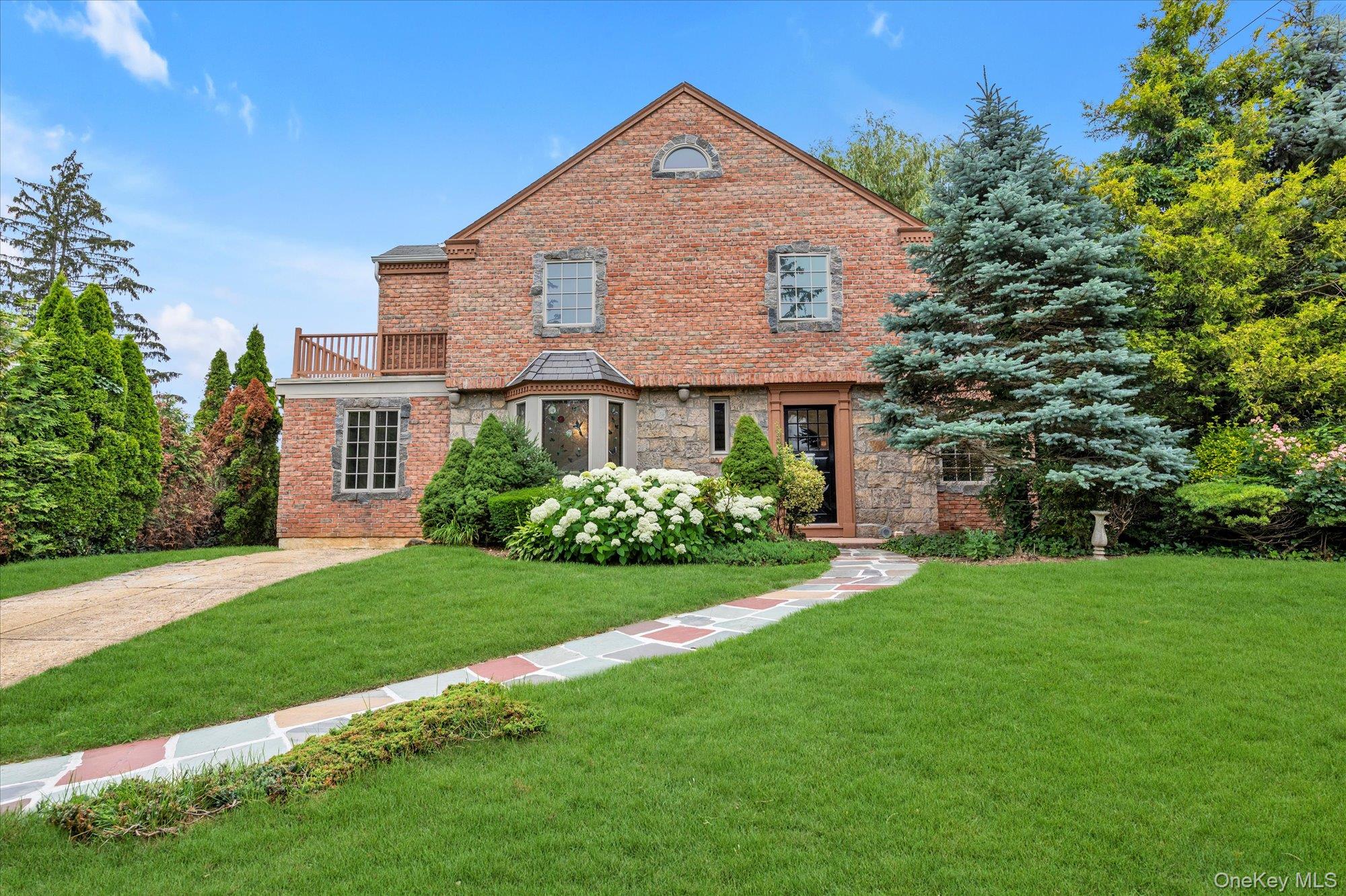 26 Vanderbilt Road