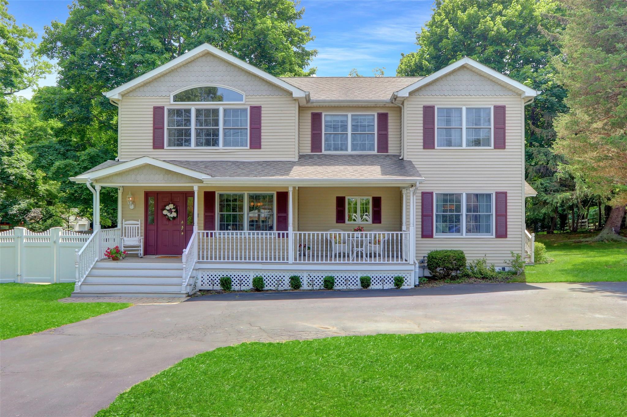 1 Willis Avenue
