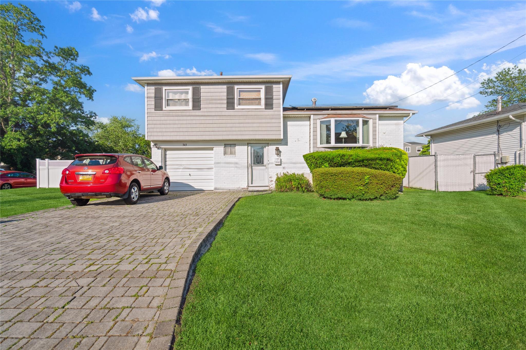 343 W 16th Street