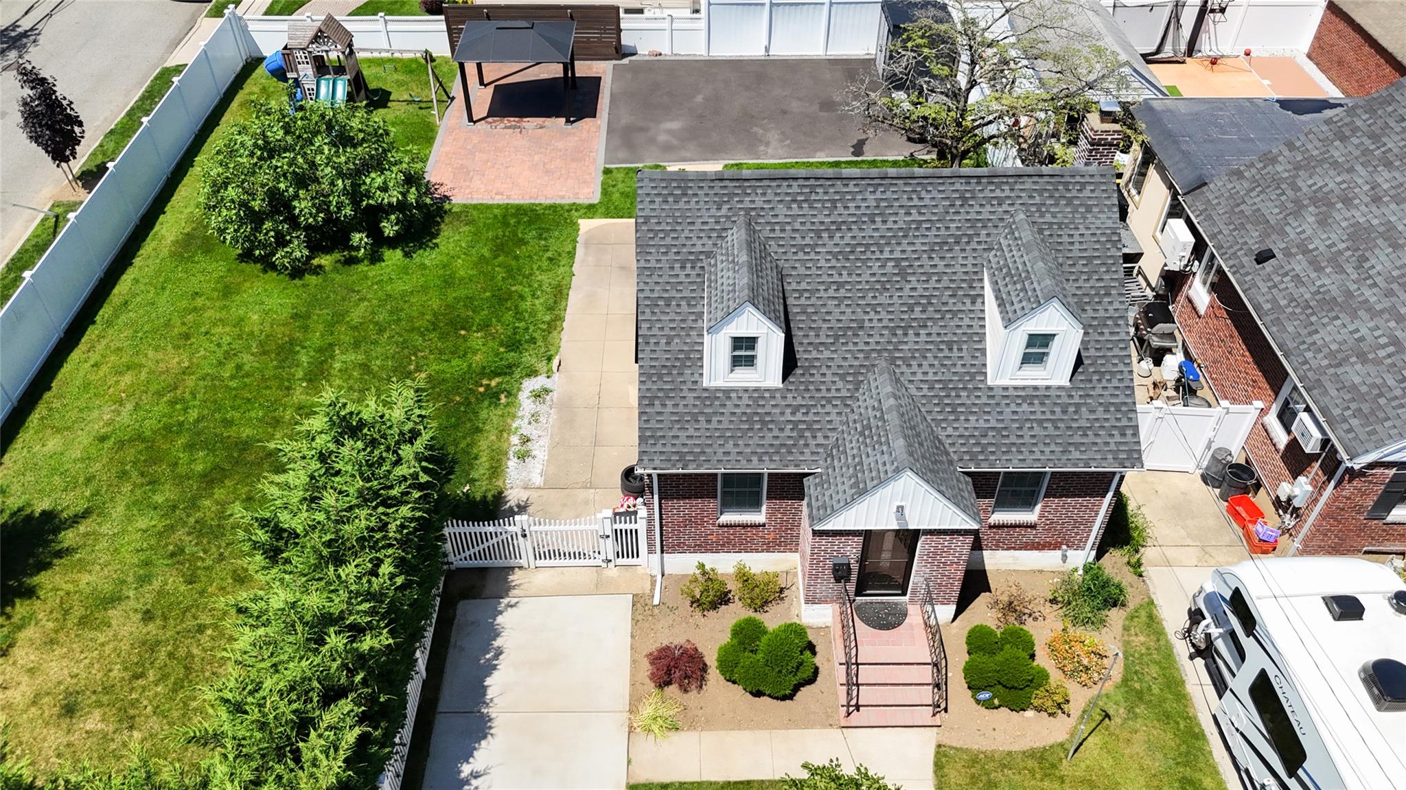 84 Scherer Boulevard