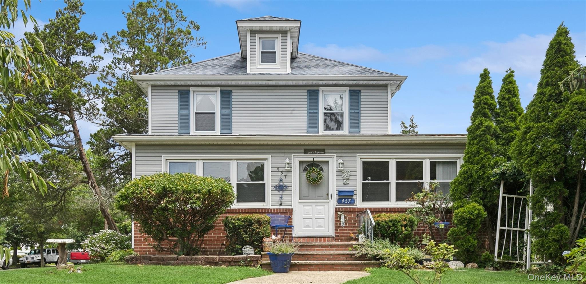 457 Secatogue Avenue