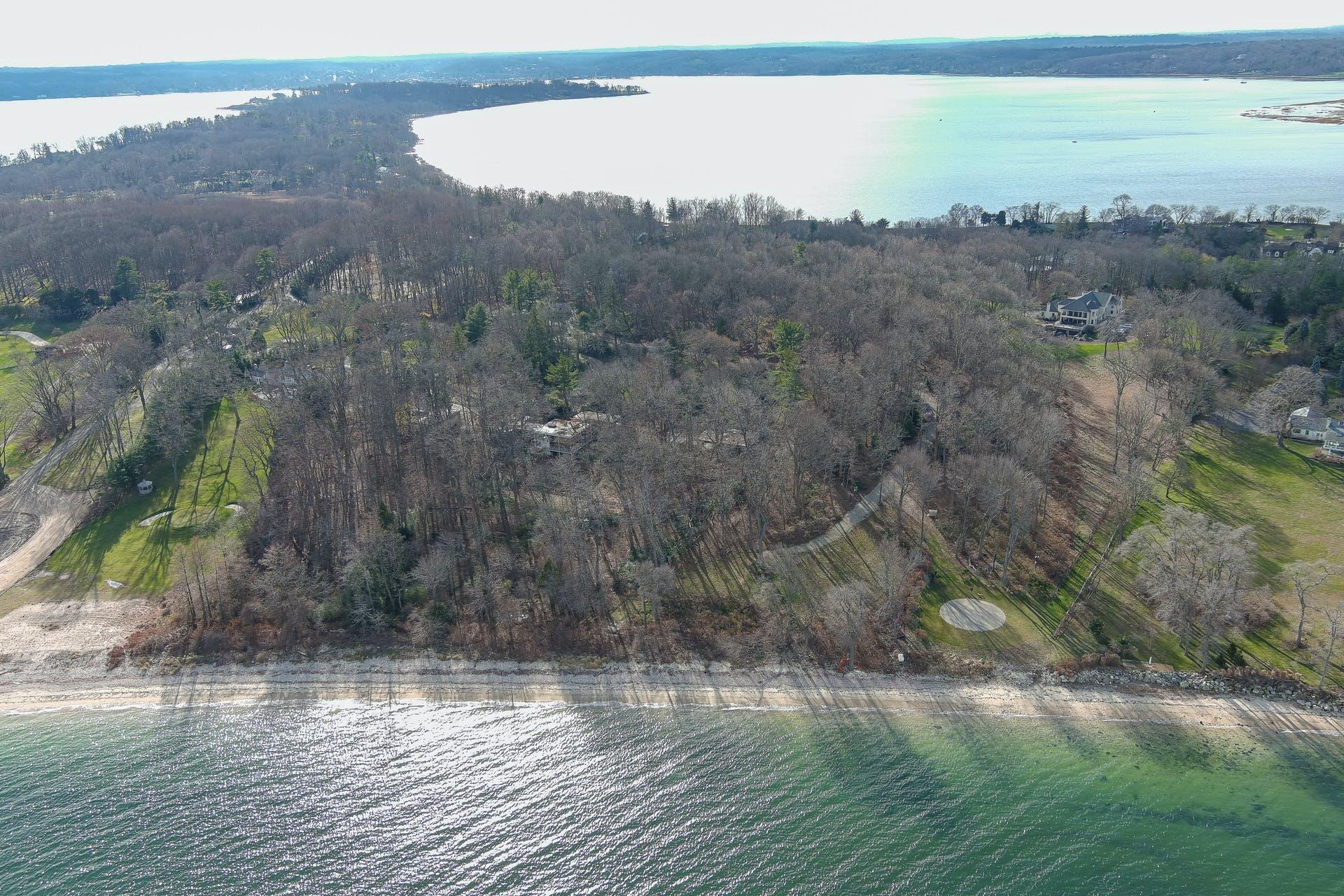 145 Centre Island Road