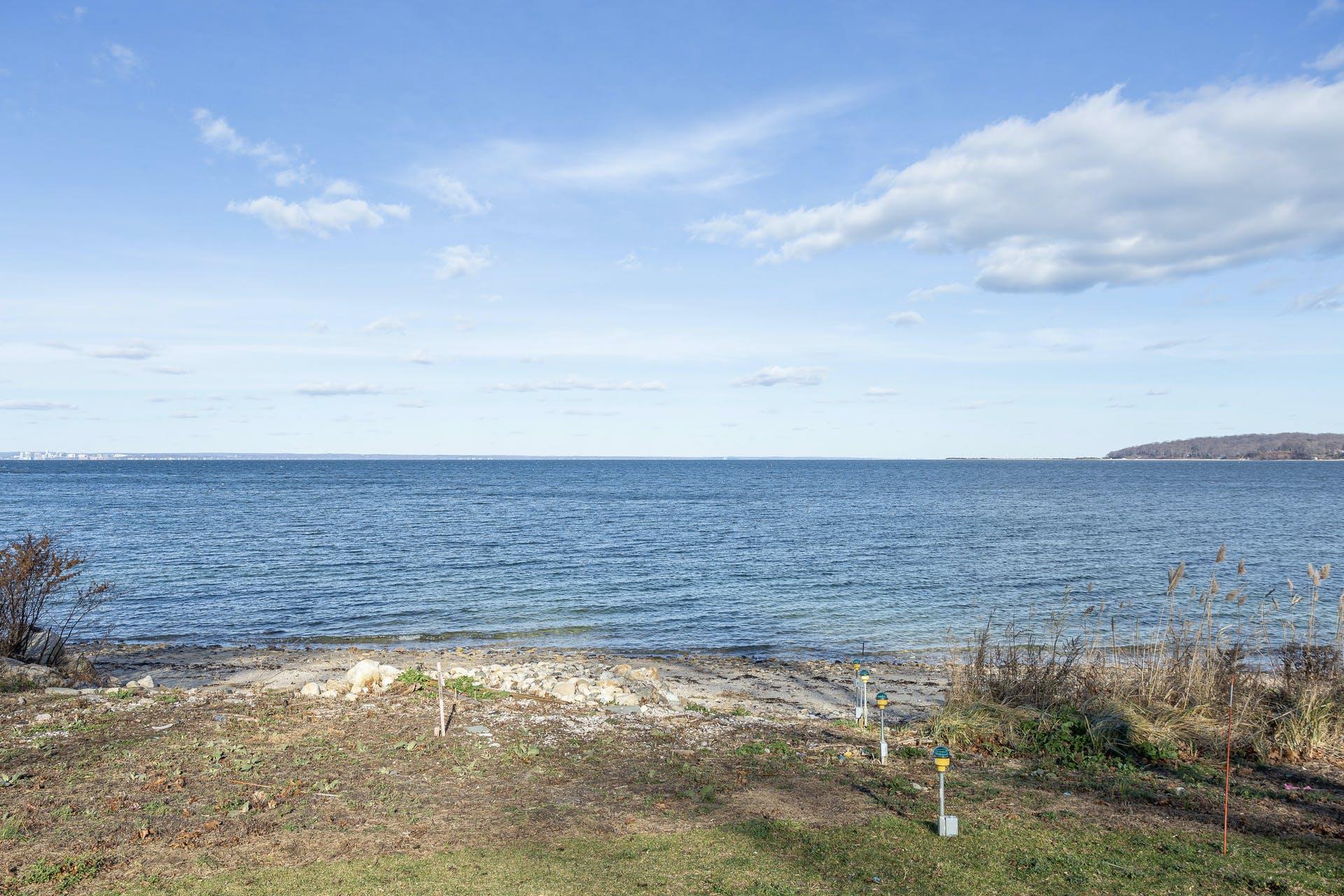 145 Centre Island Road