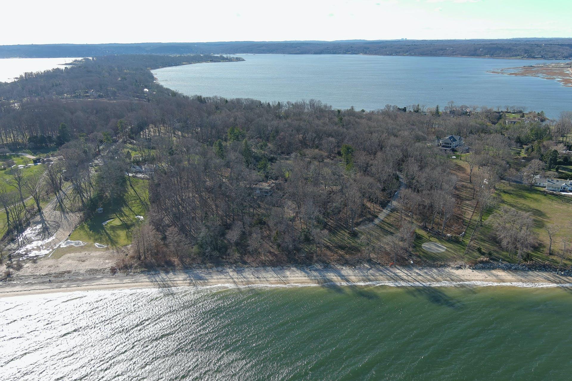 145 Centre Island Road
