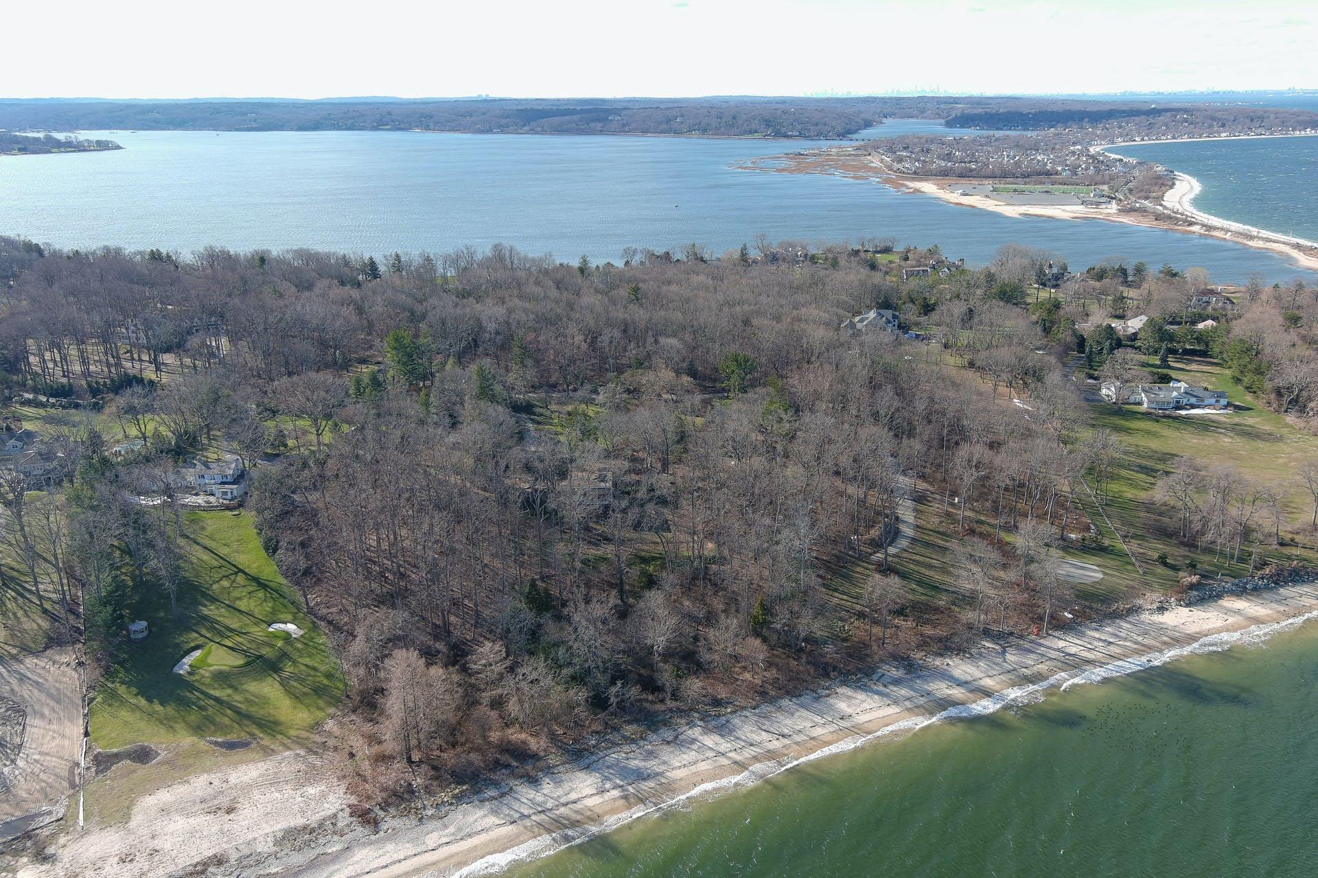 145 Centre Island Road