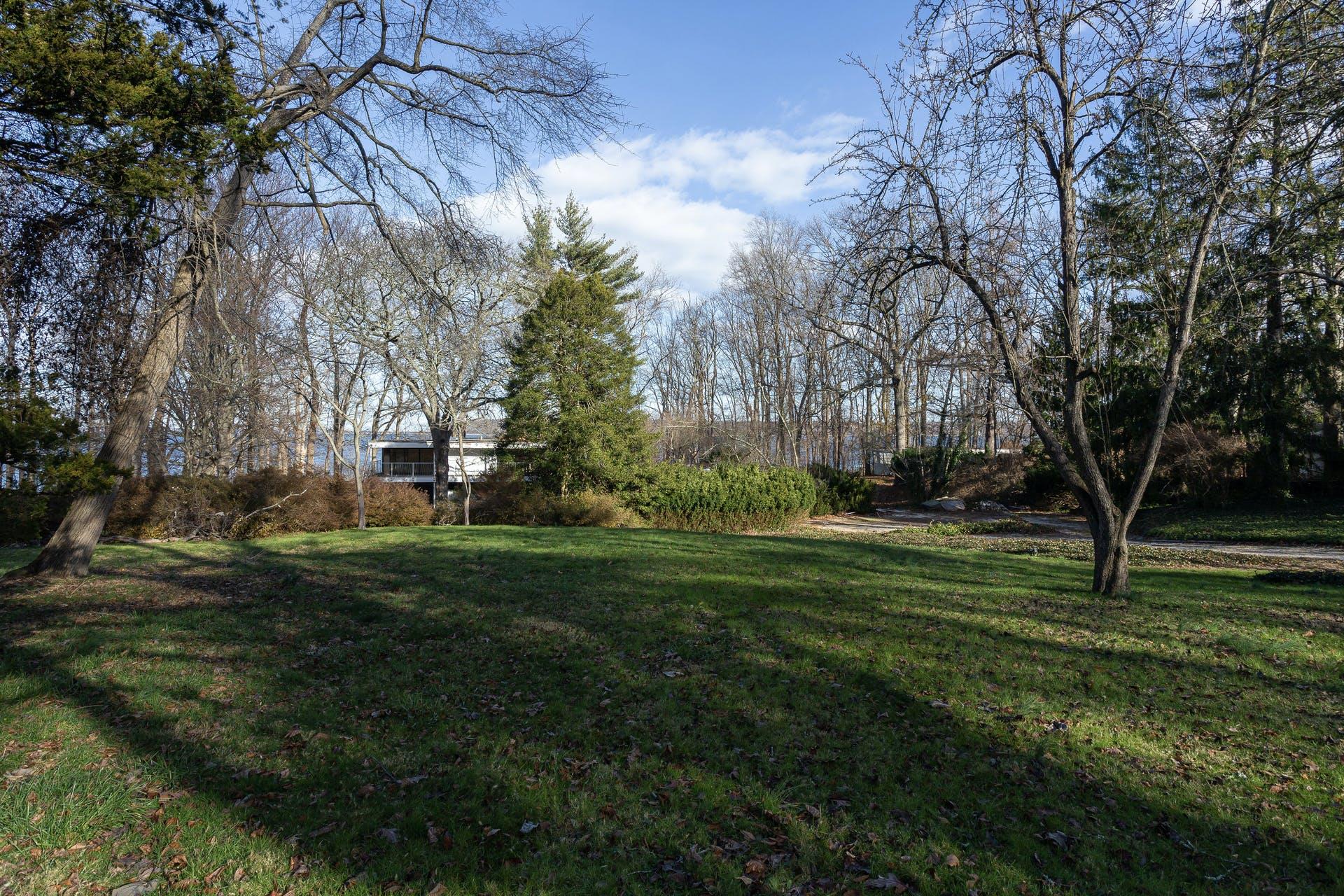 145 Centre Island Road