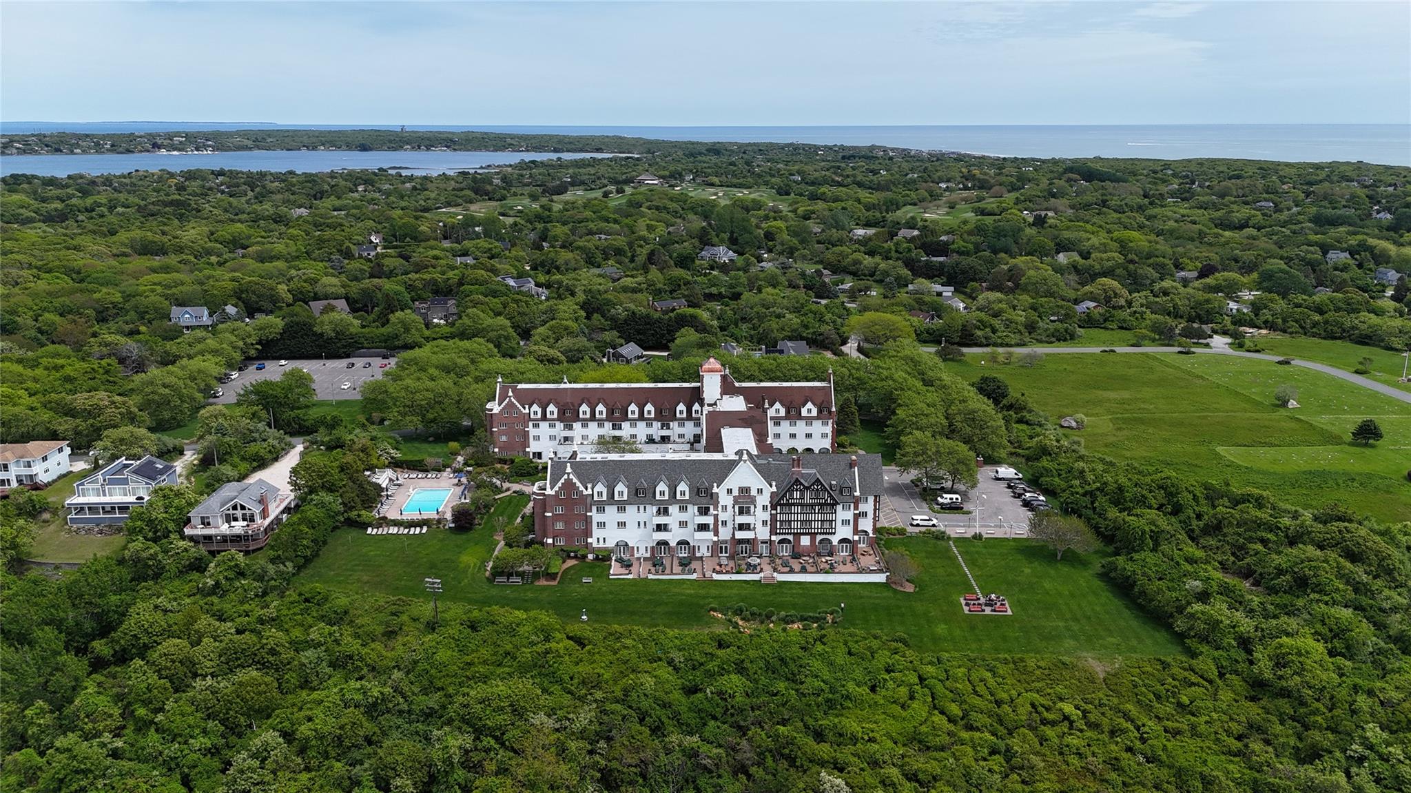 236 Edgemere Street Unit: 427