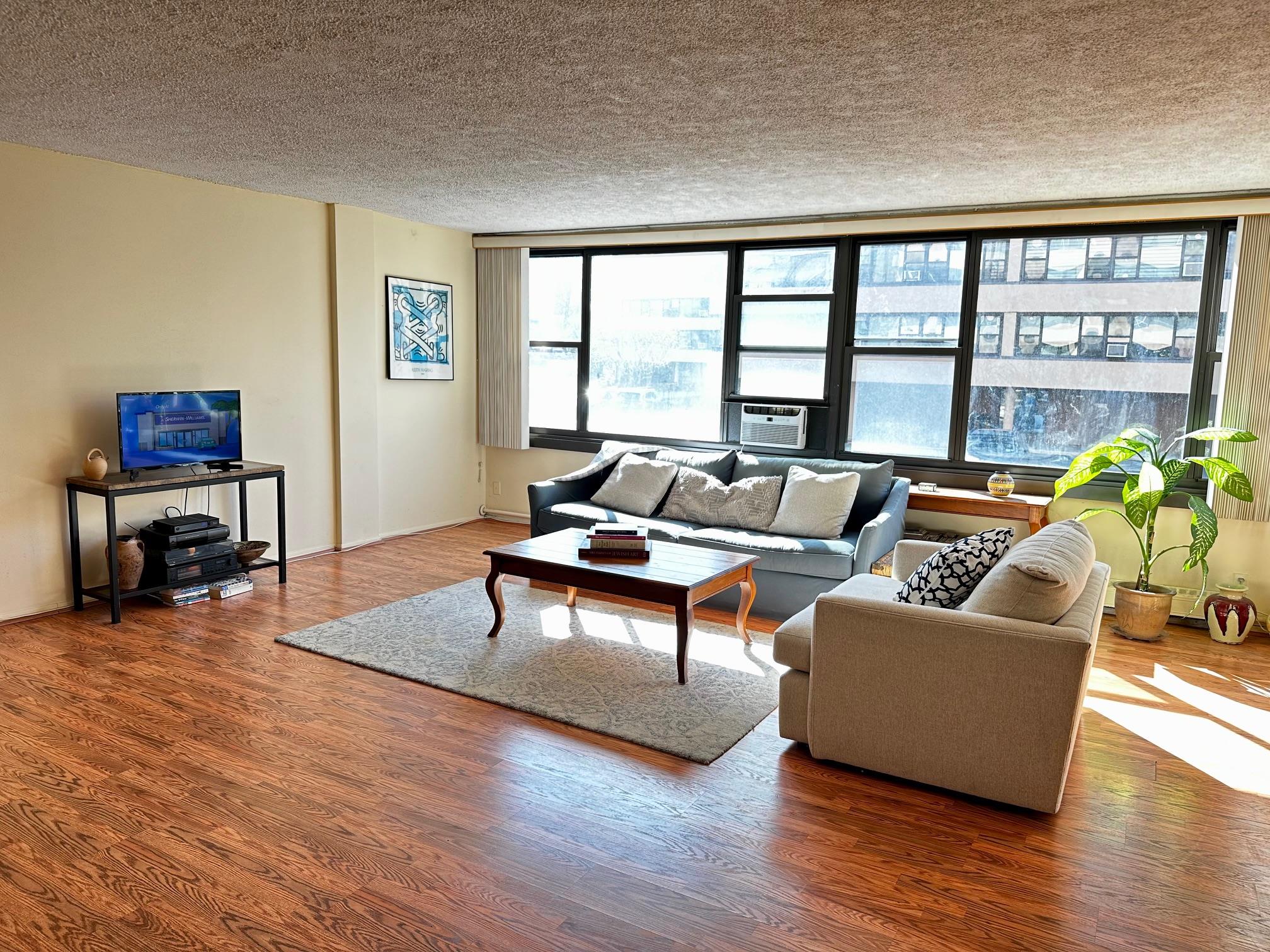 162-30 Powells Cove Boulevard Unit: 2D