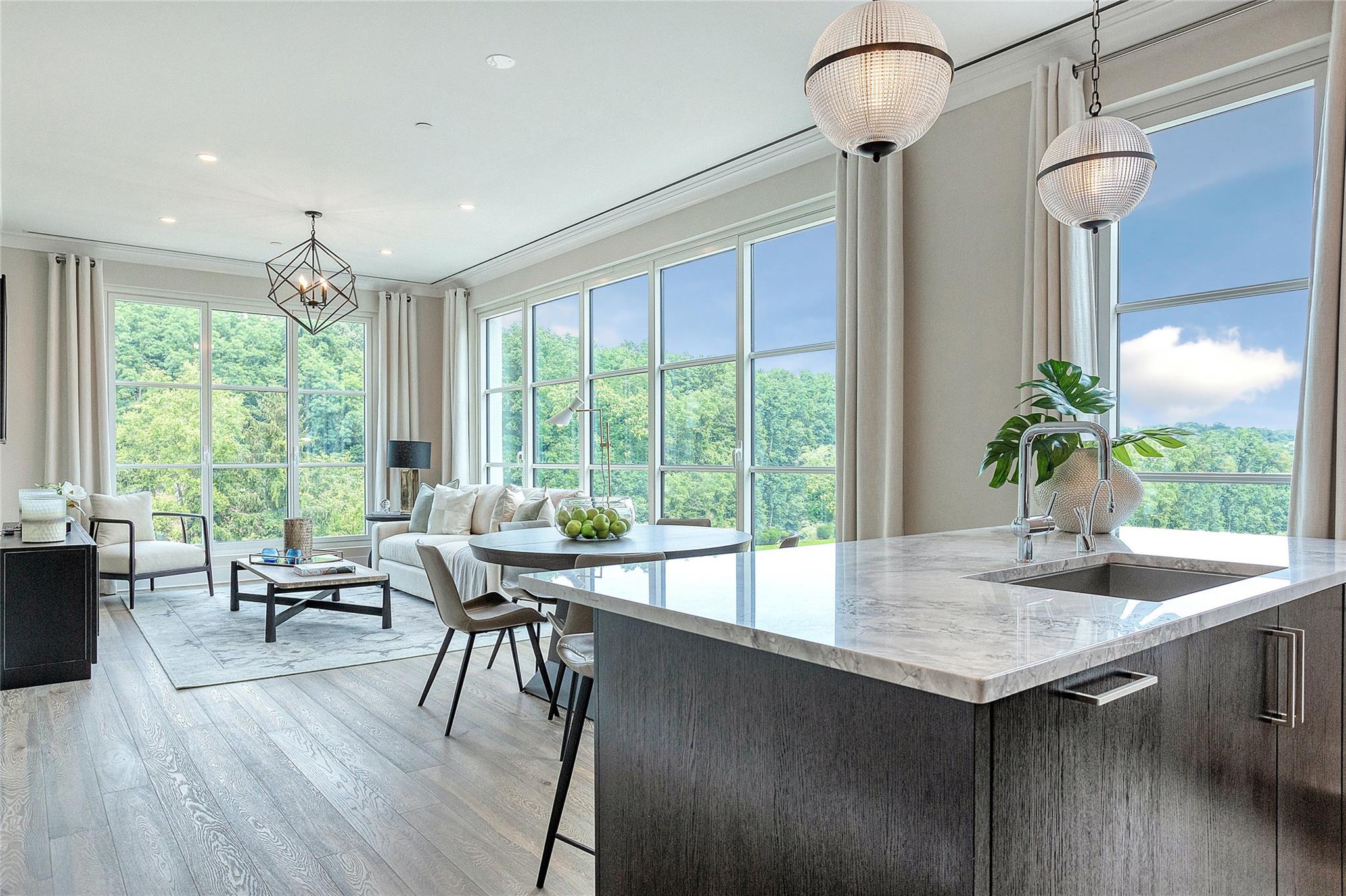 100 Garvies Point Road Unit: 1248