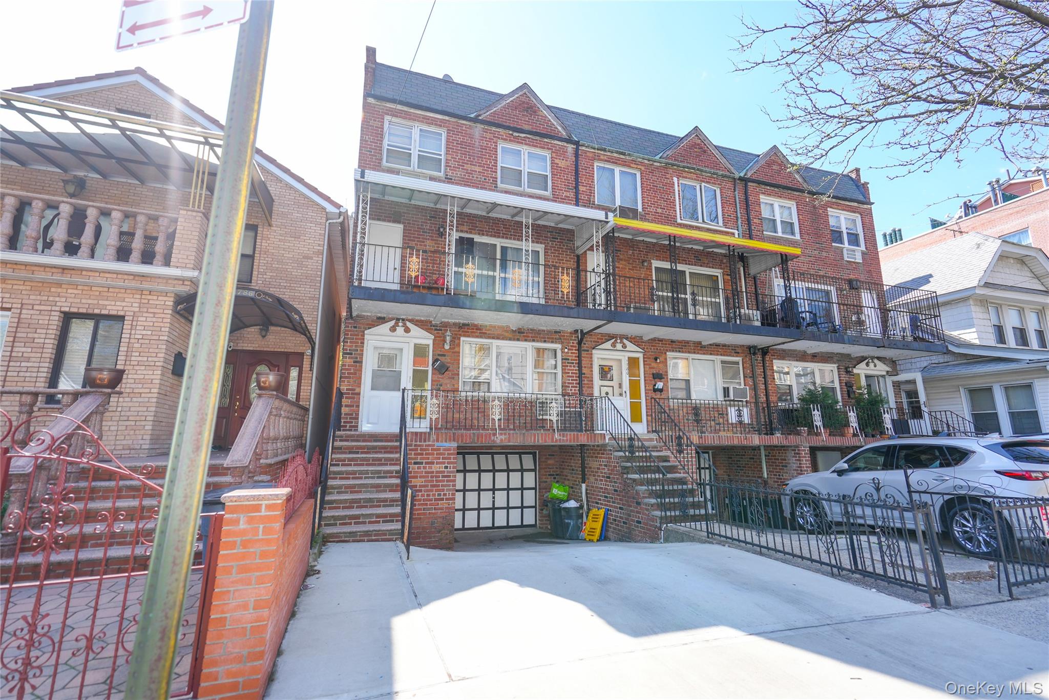 1782 E 19th Street