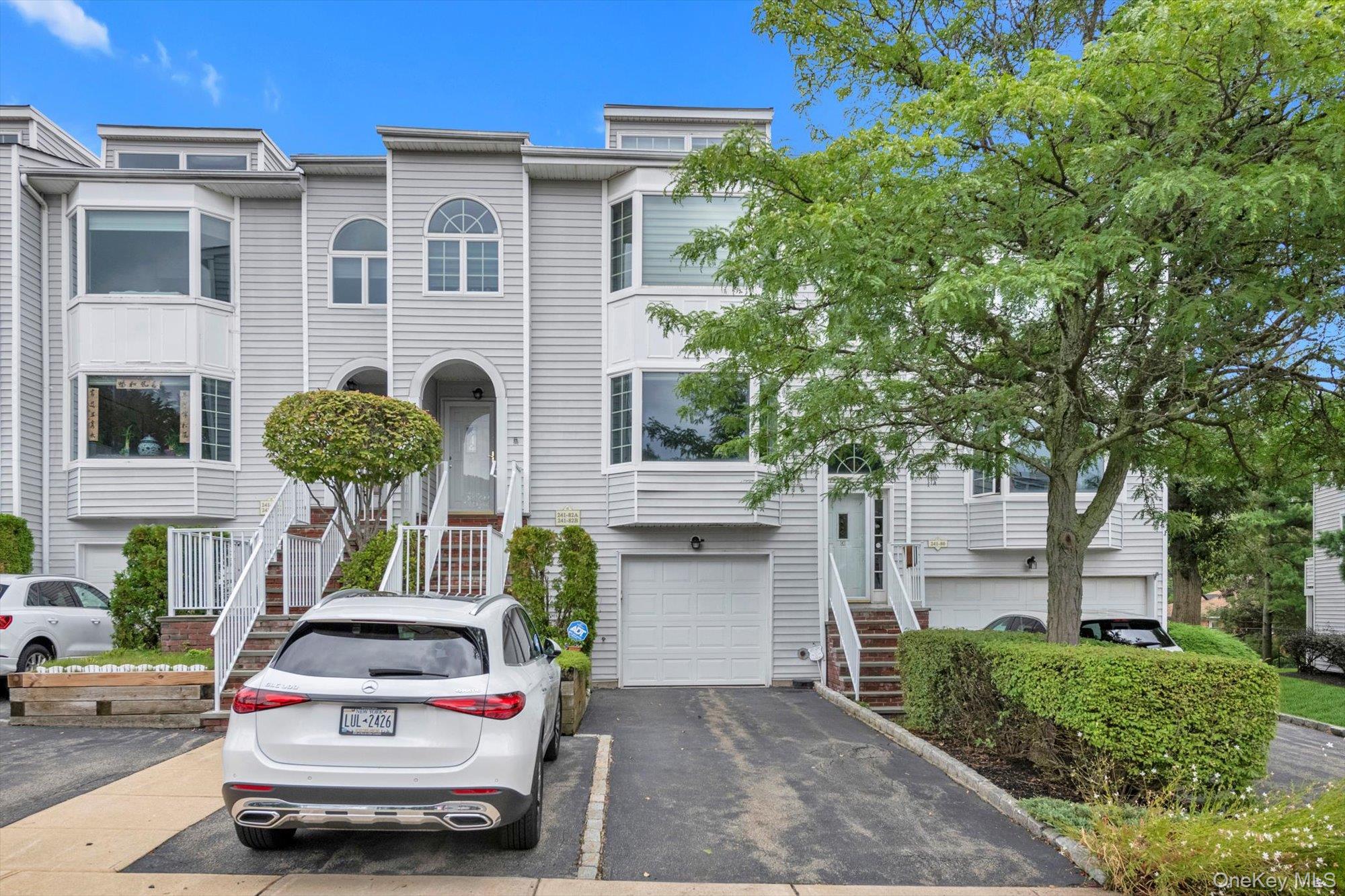 241-82A Oak Park Drive