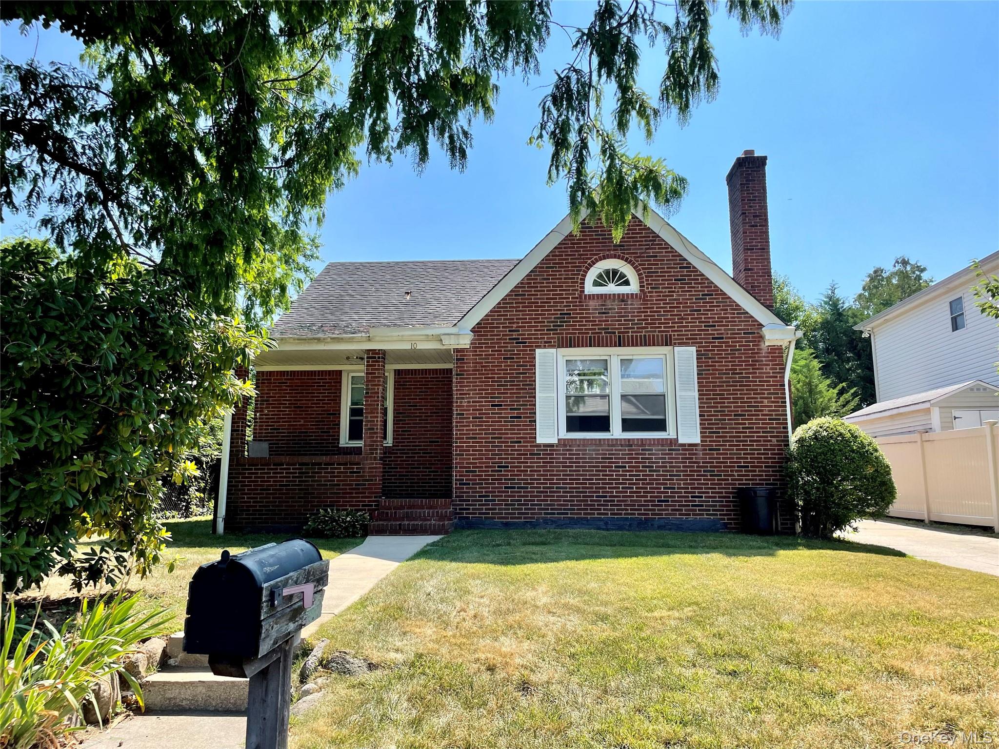 10 Bowne Street