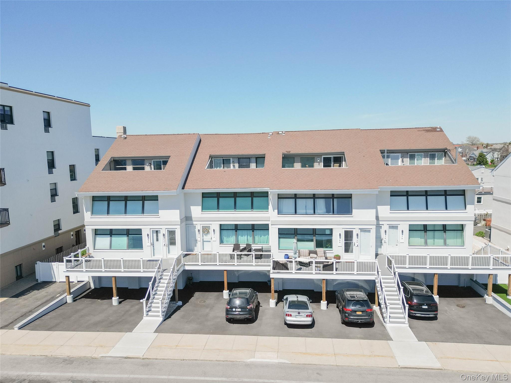 521 W Broadway Unit: B