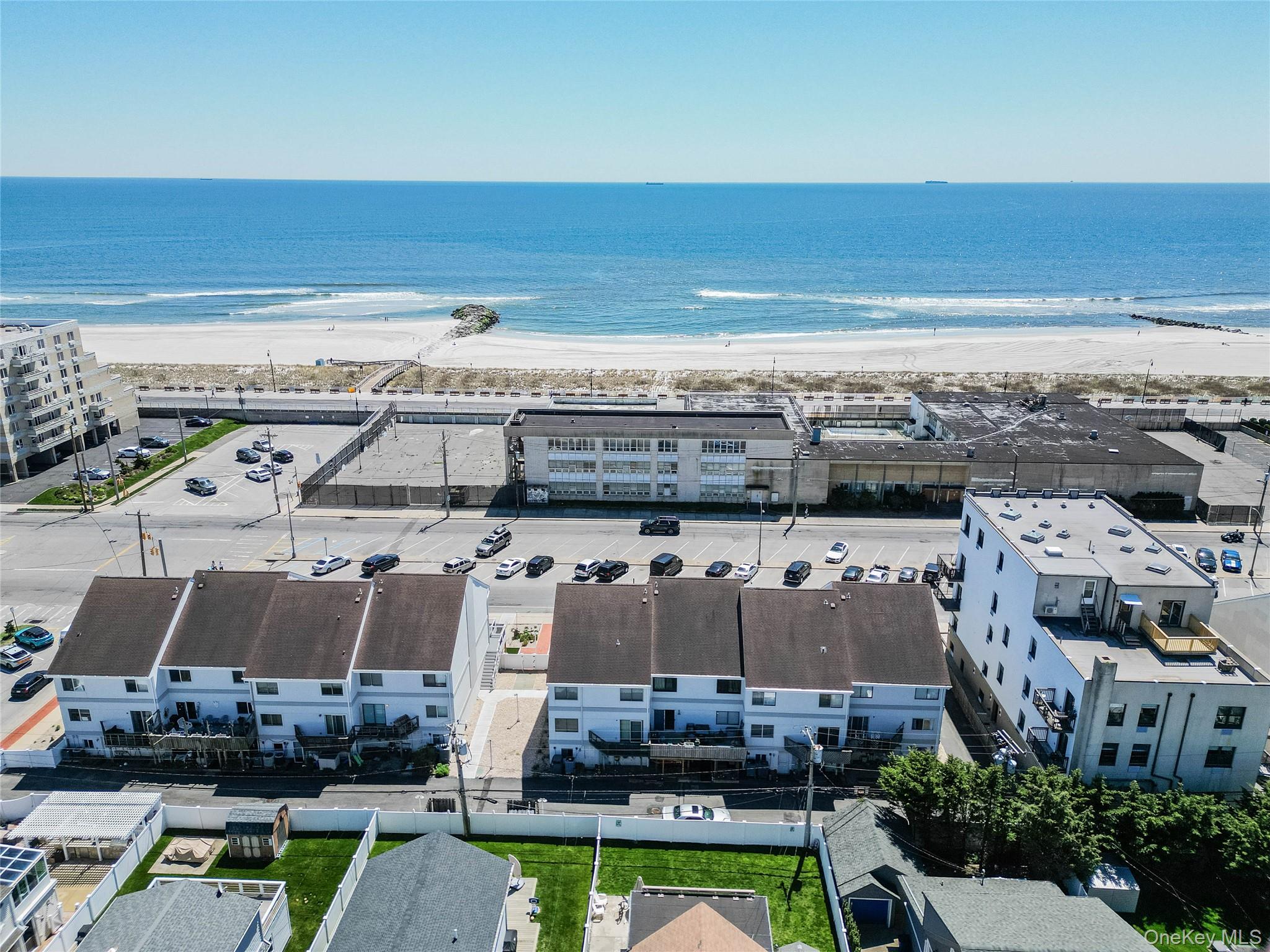 521 W Broadway Unit: B
