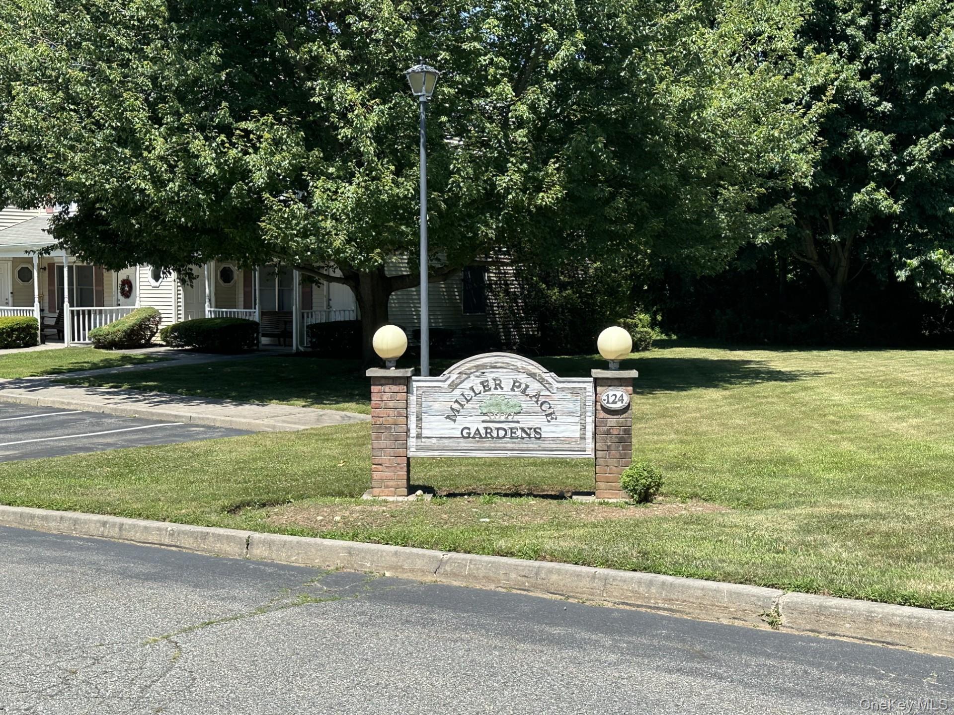 124 Sylvan Avenue Unit: 15