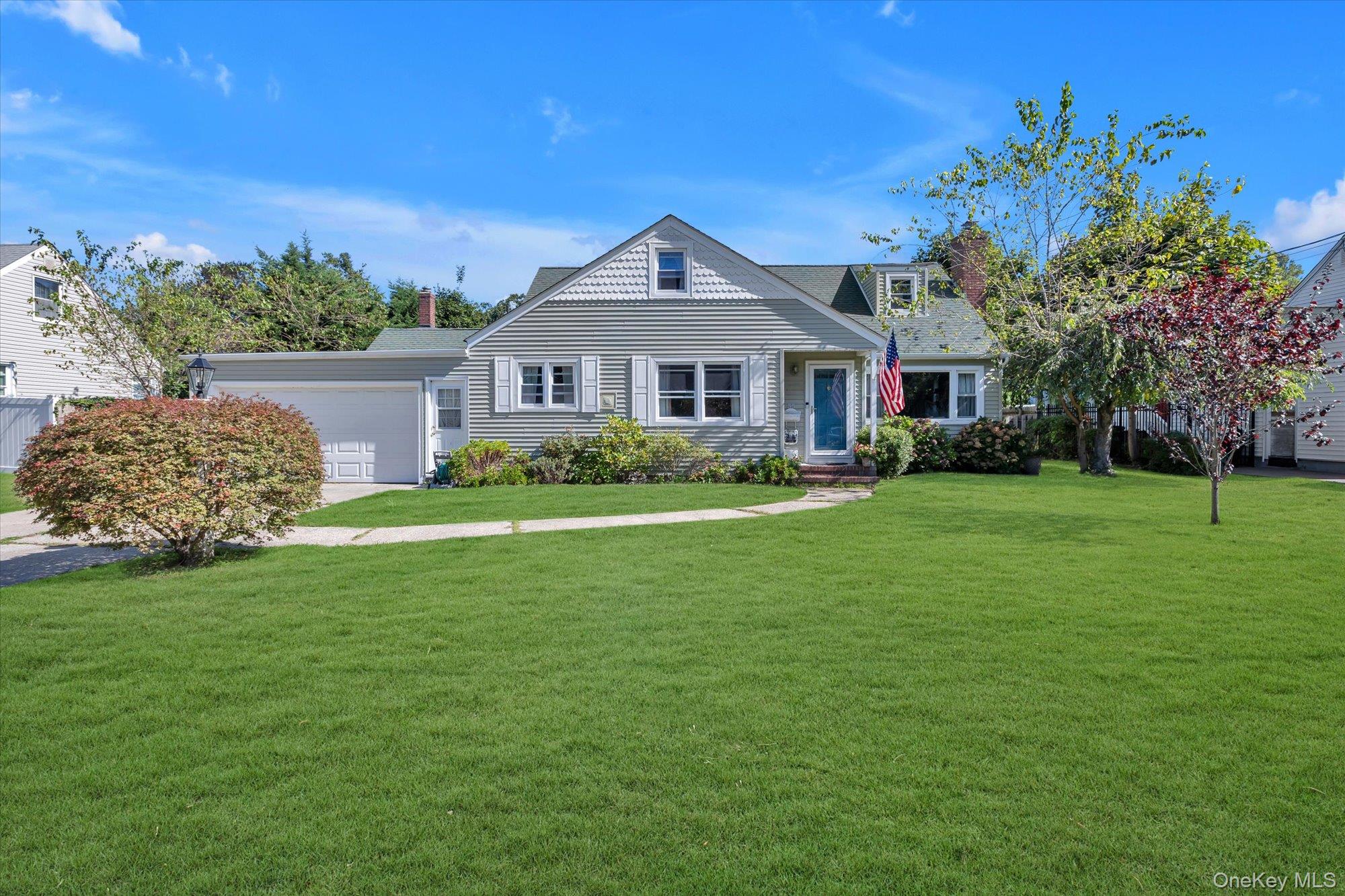 55 Bayside Avenue