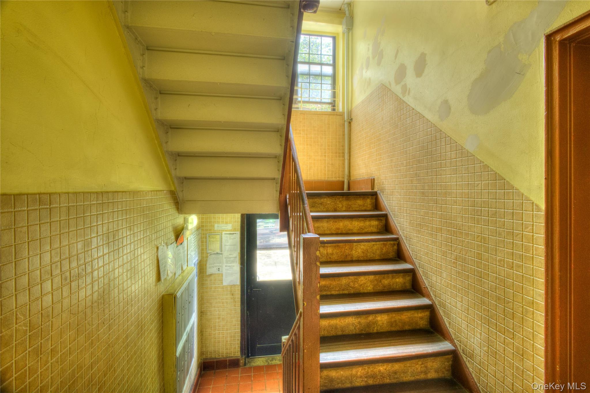 14401 78th Road Unit: 2B