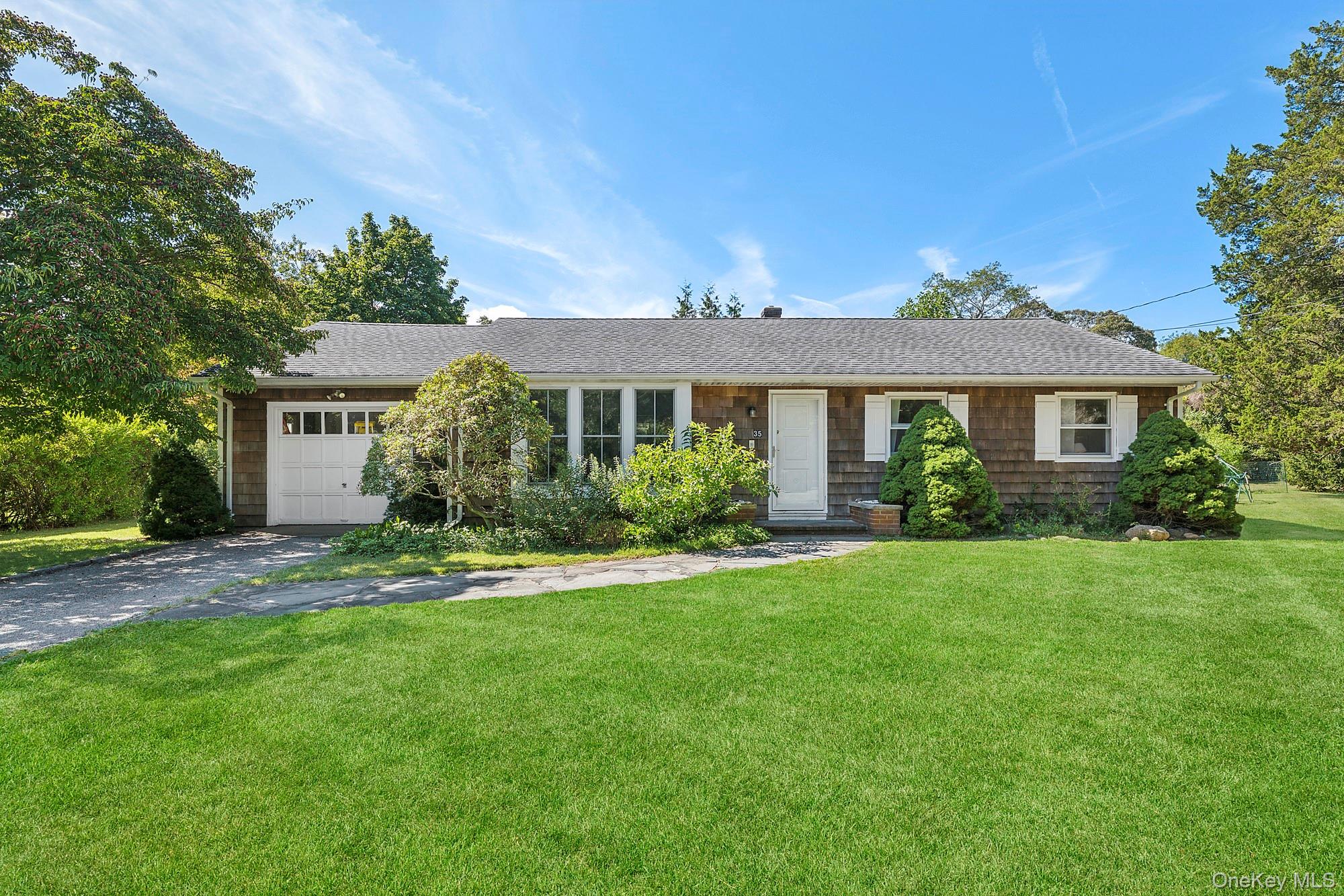 35 Bayberry Lane