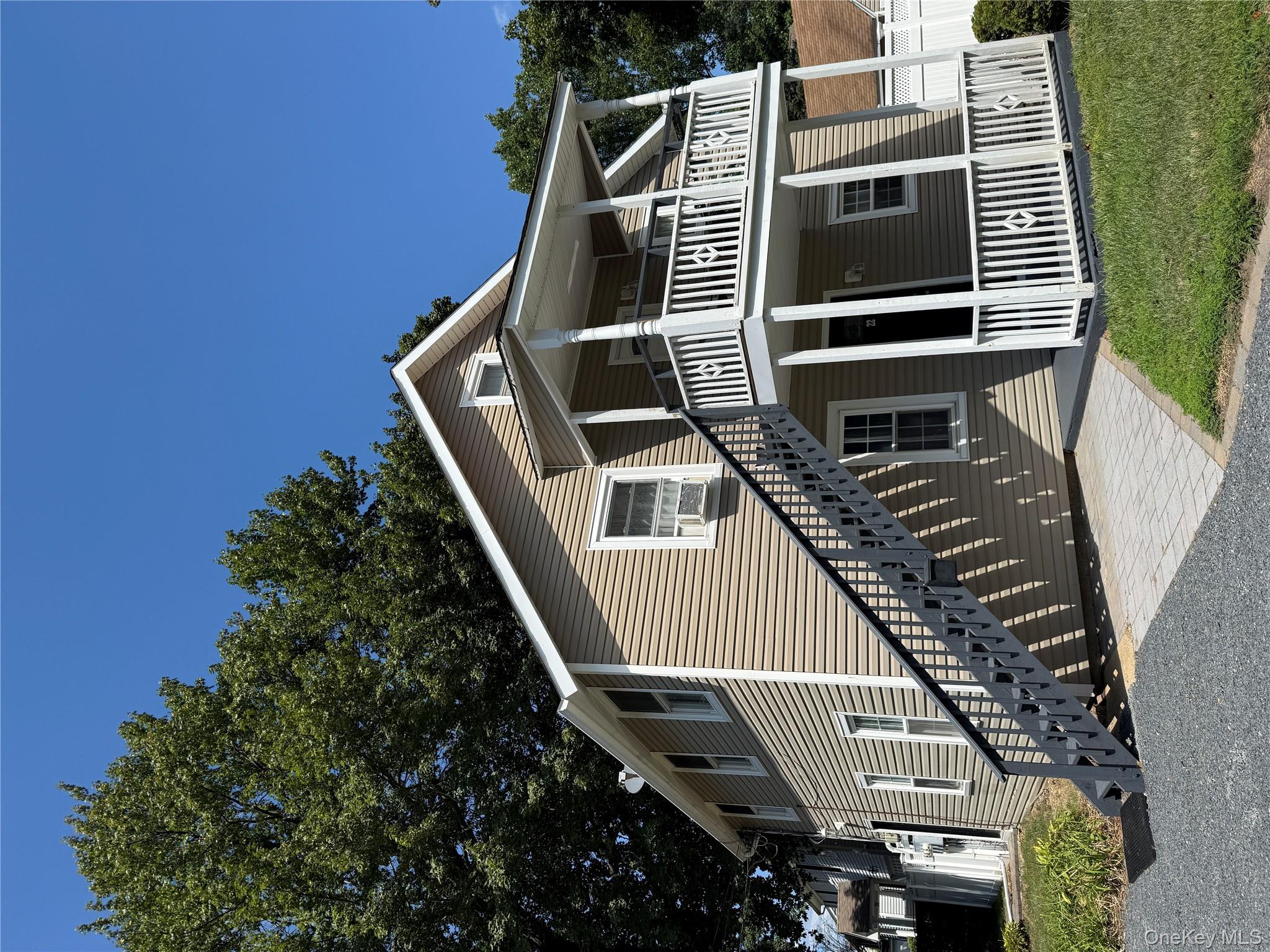 22 Locust Avenue