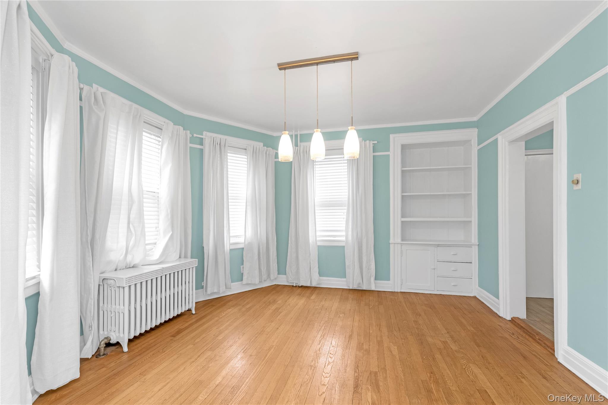 24 Walnut Street
