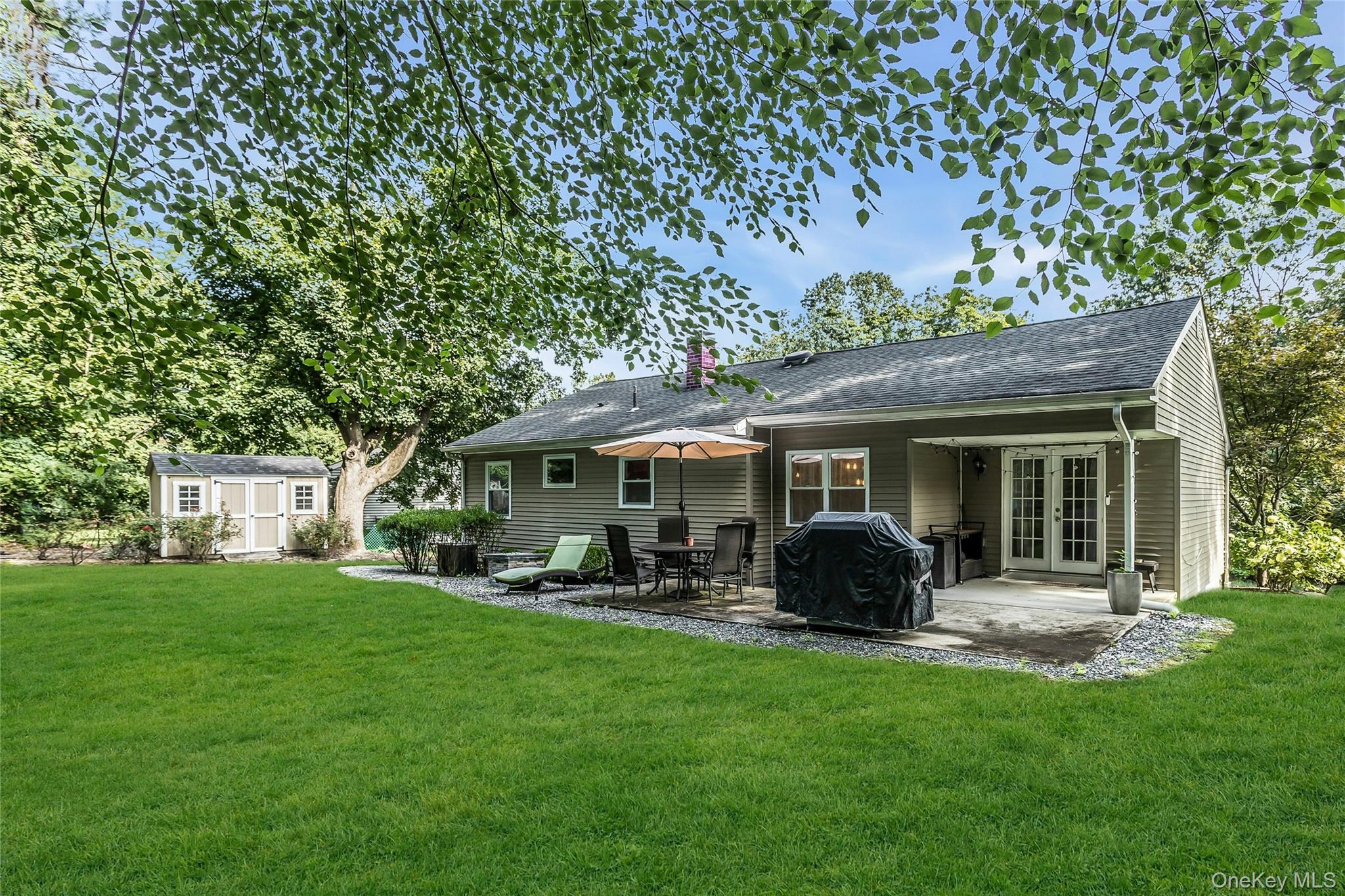 5 Meadowfield Lane