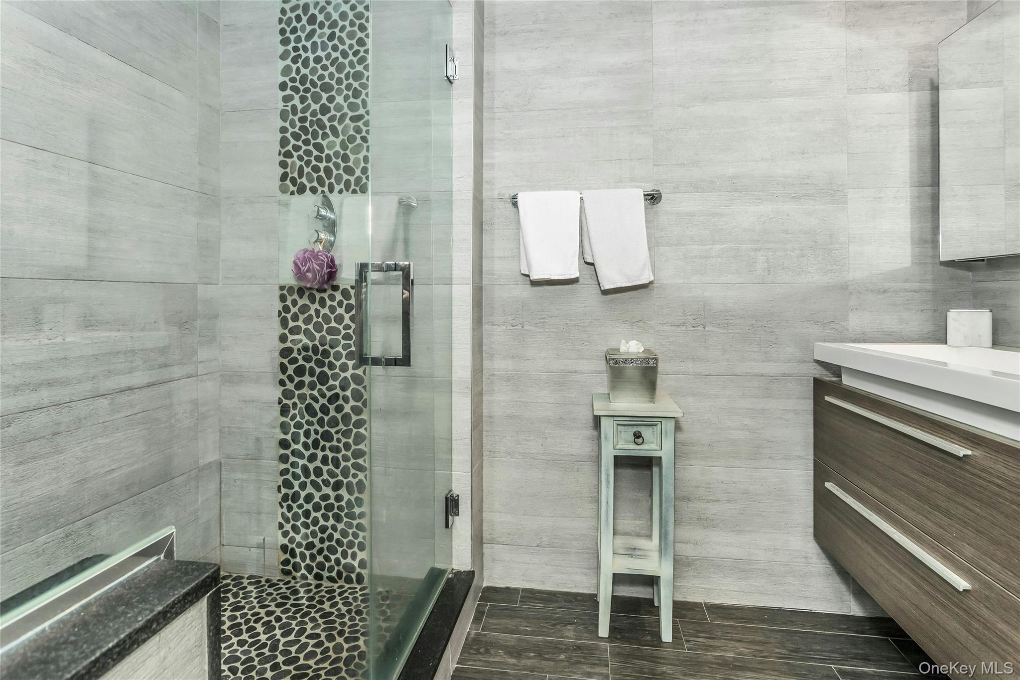 5 Meadowfield Lane