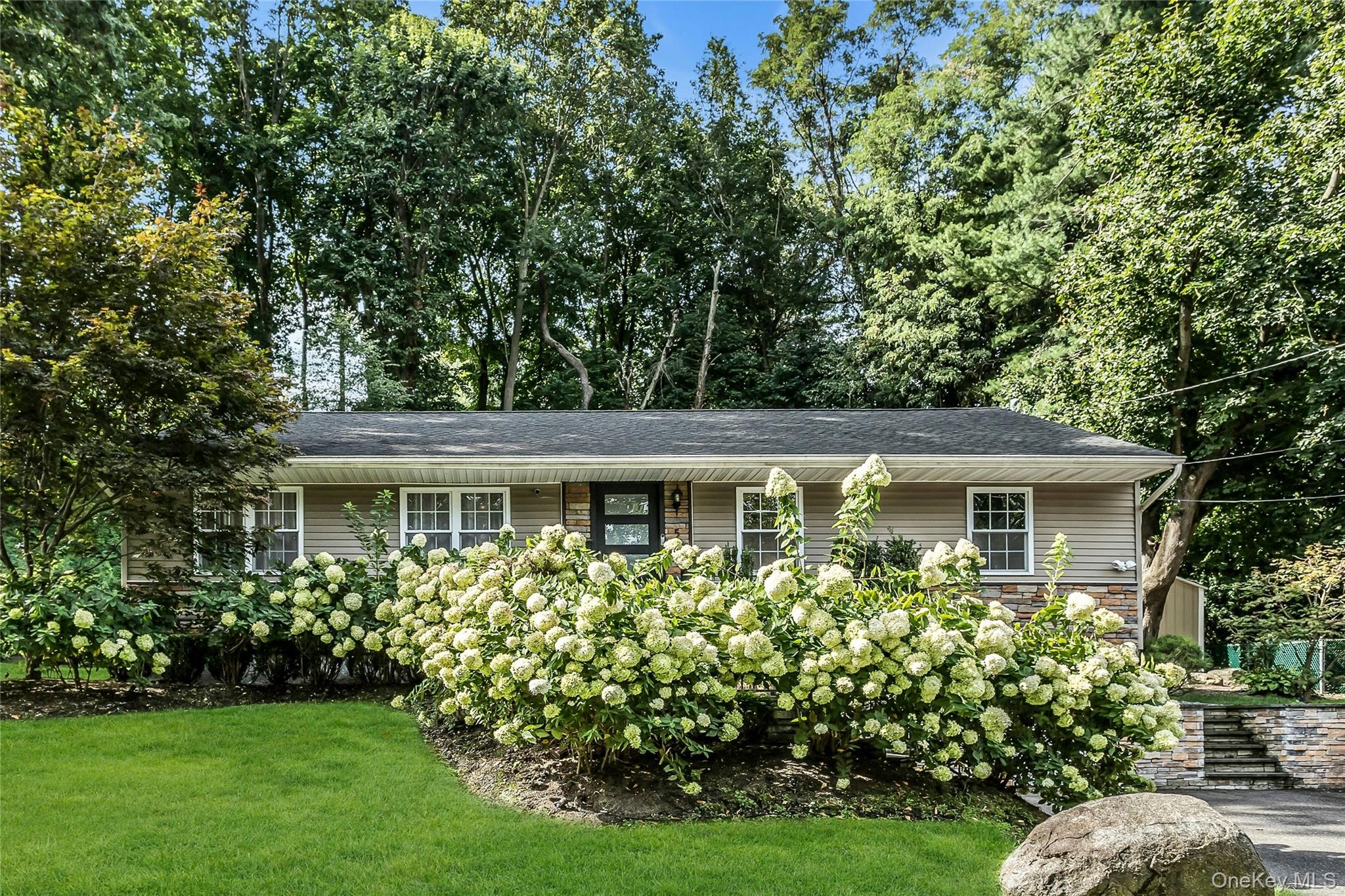 5 Meadowfield Lane