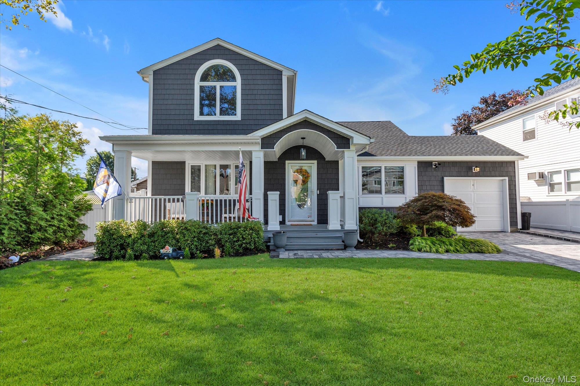 6 Fairview Road W