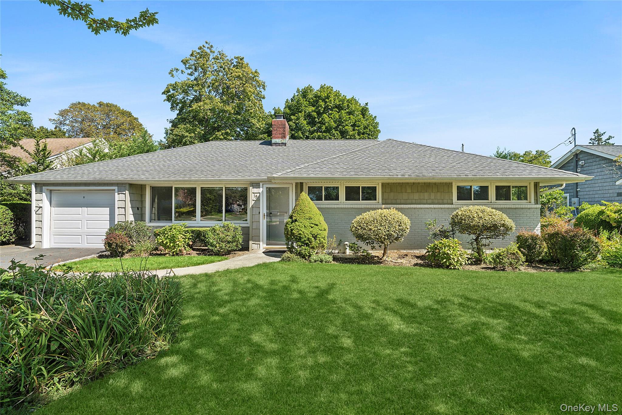 19 Meadow Lane