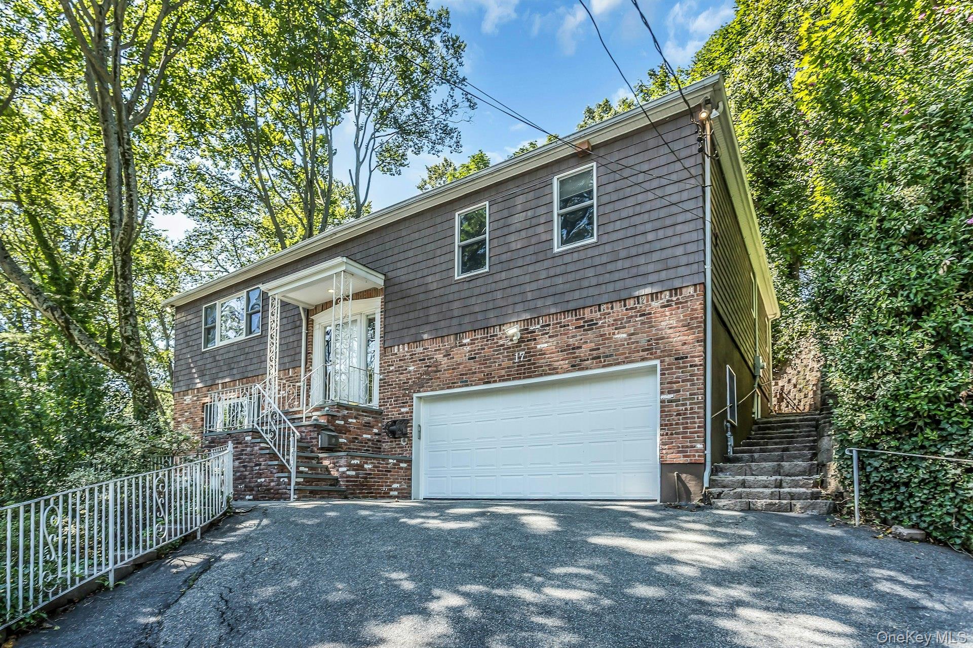 17 Willow Drive