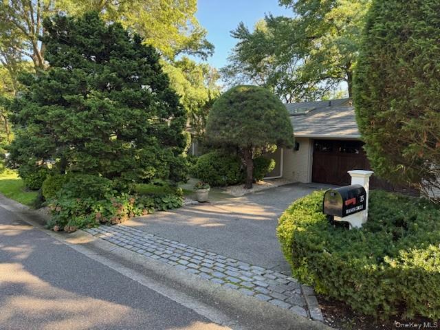 15 Dianas Circle
