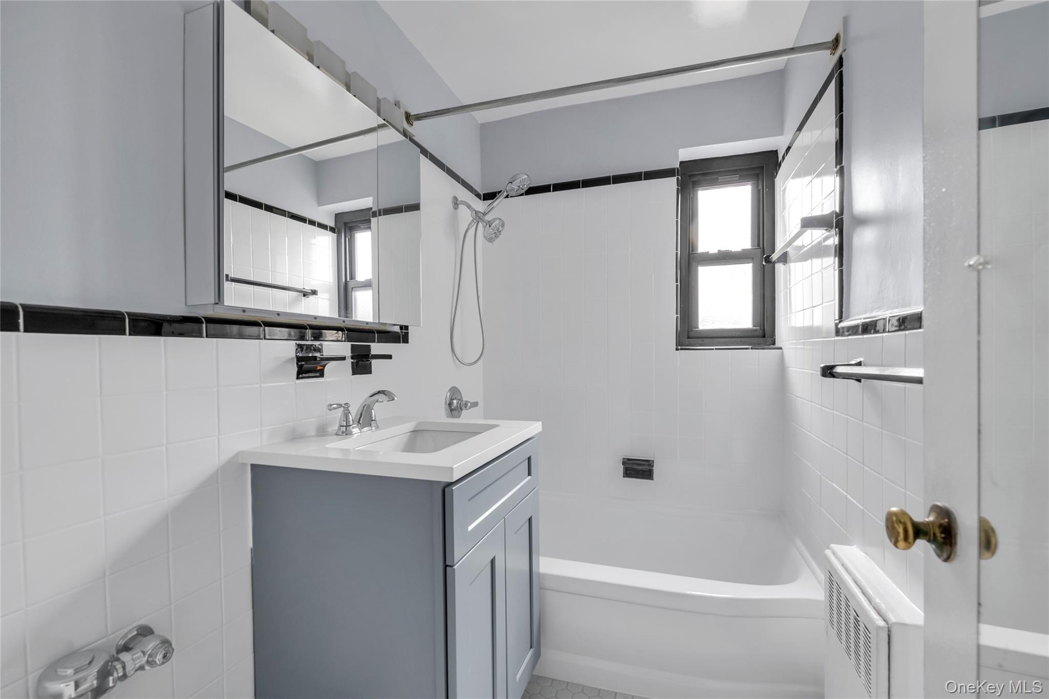 50 Brompton Road Unit: 2L