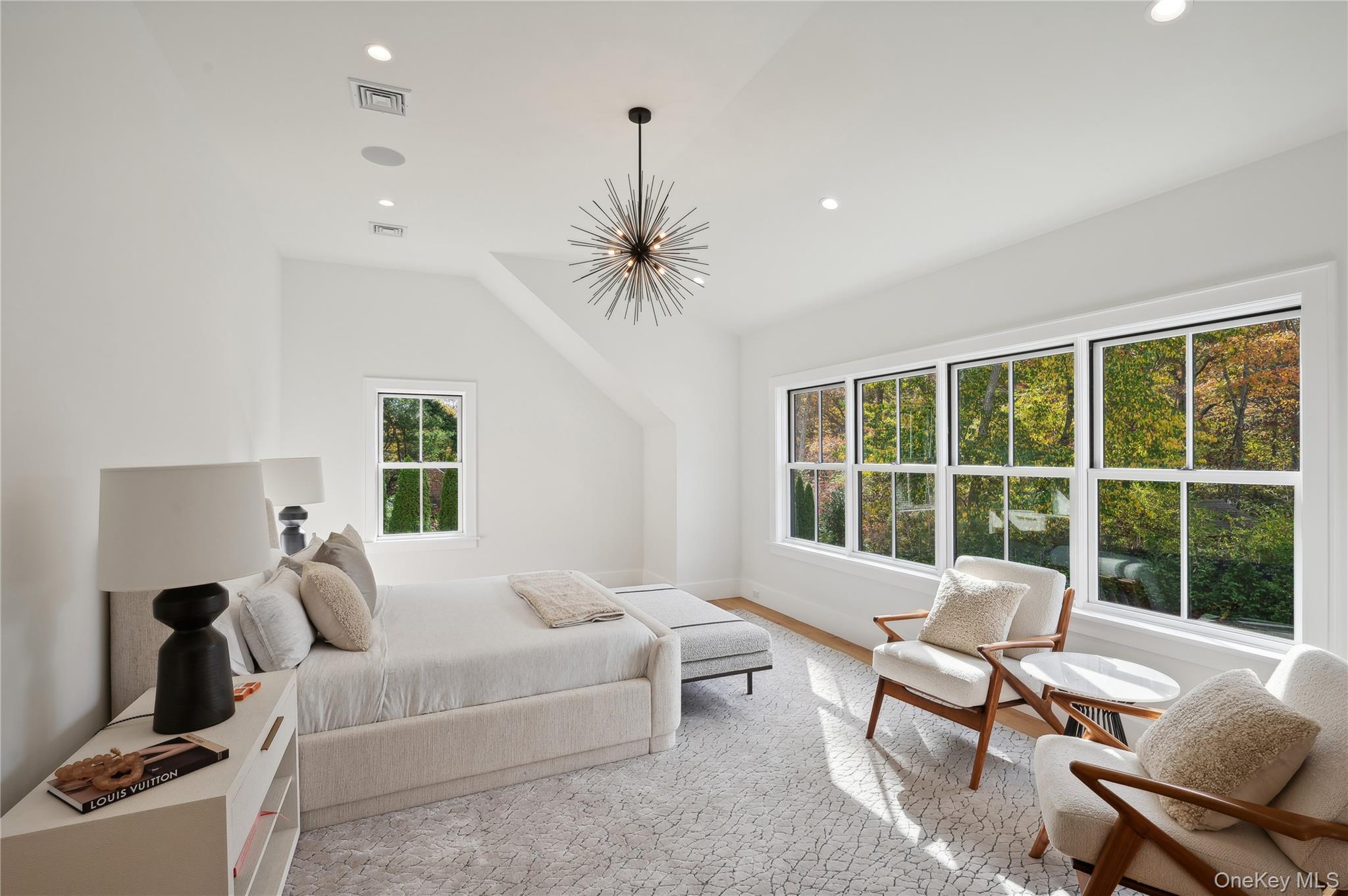 510 Abrahams Path