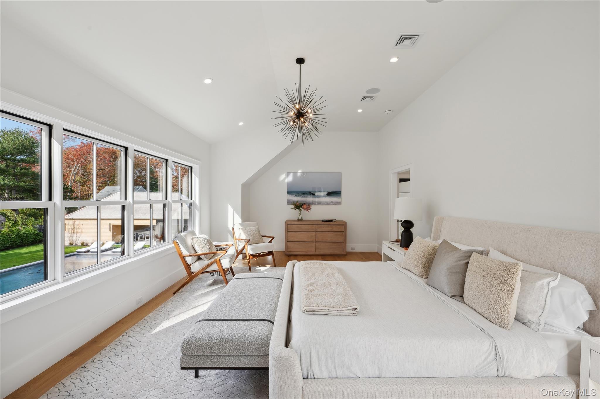 510 Abrahams Path