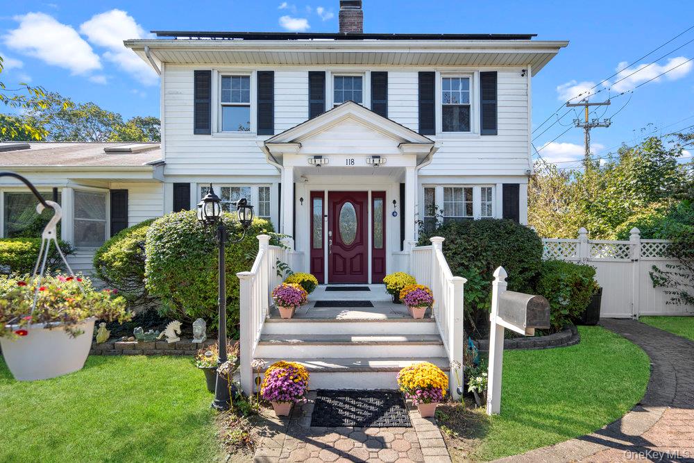 118 Grant Avenue