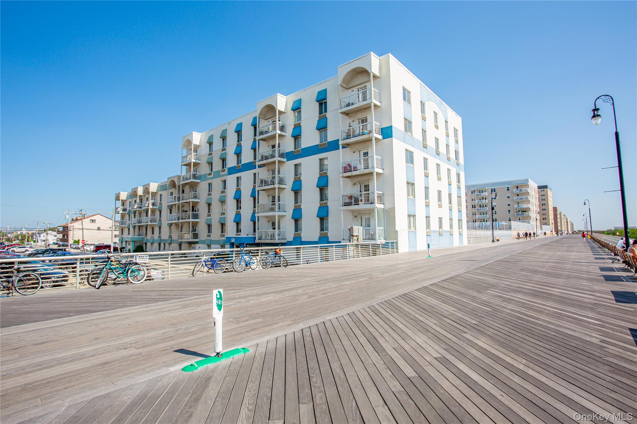 10 Franklin Boulevard Unit: 304