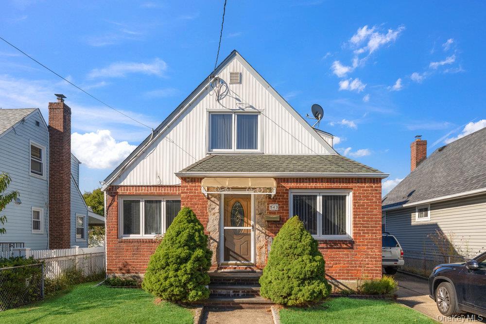 543 Lakeville Road