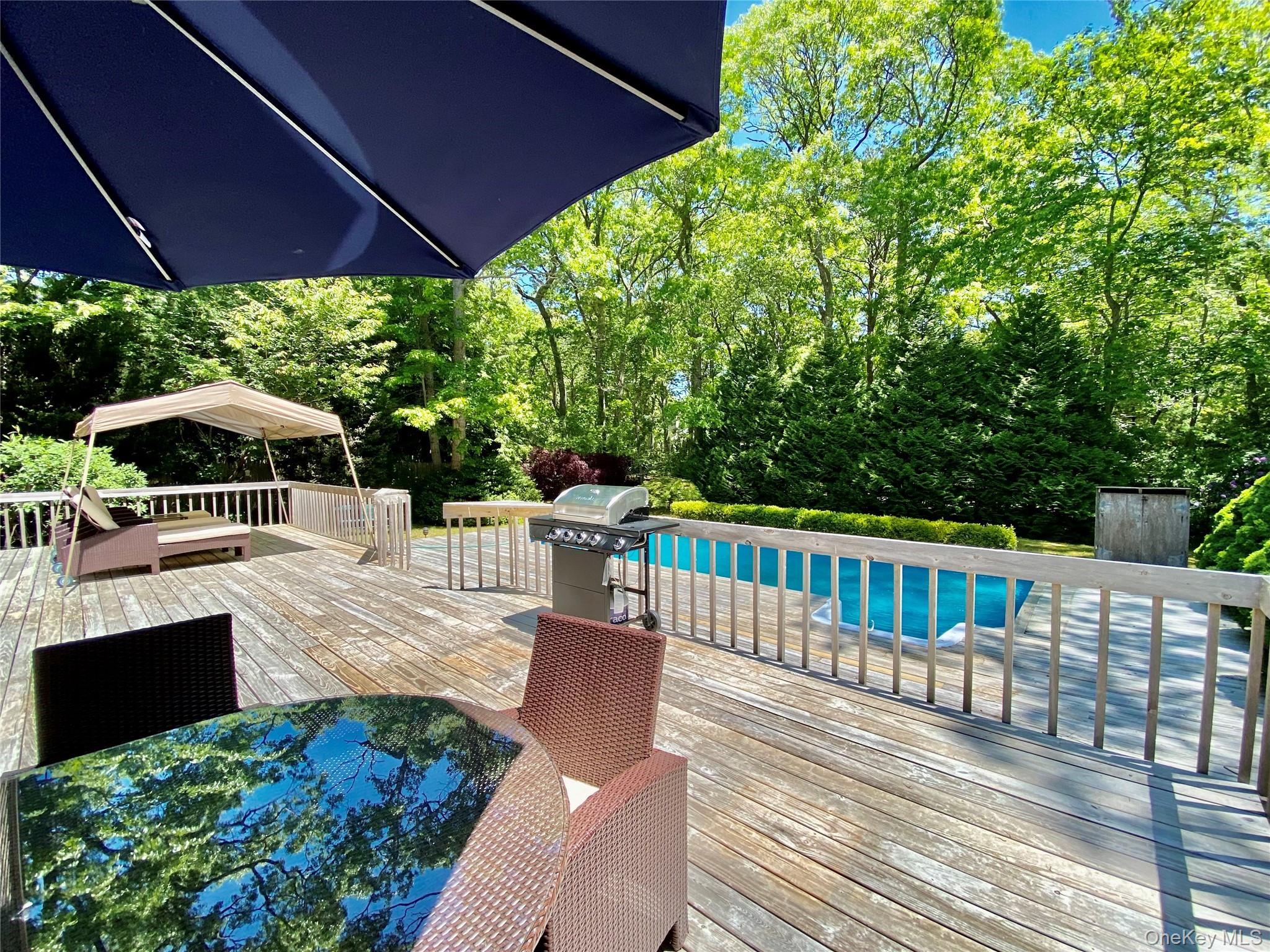 98 Hands Creek Road