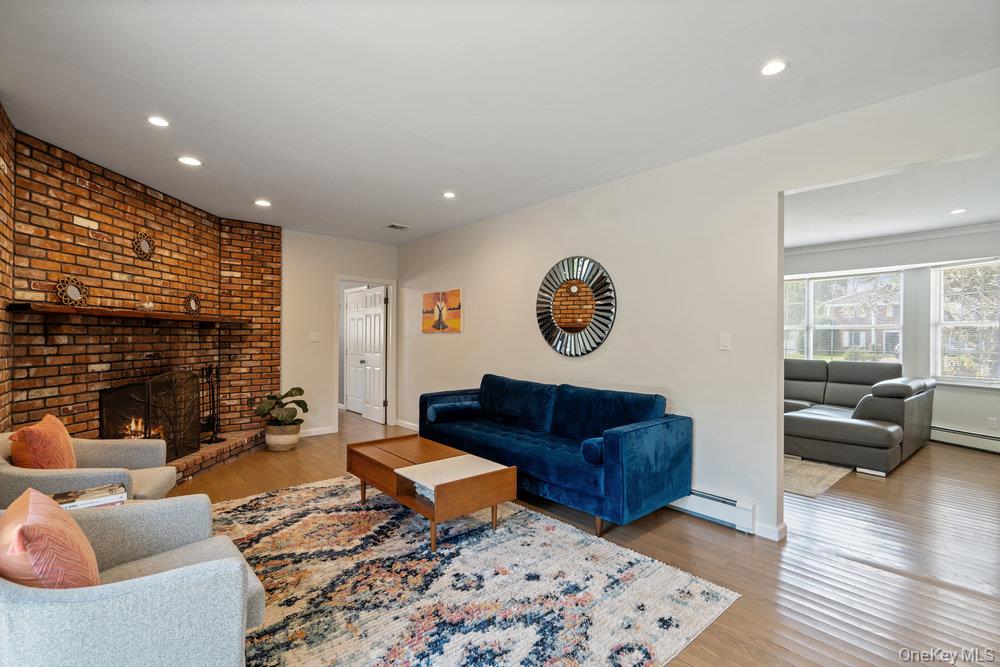 12 Aron Drive