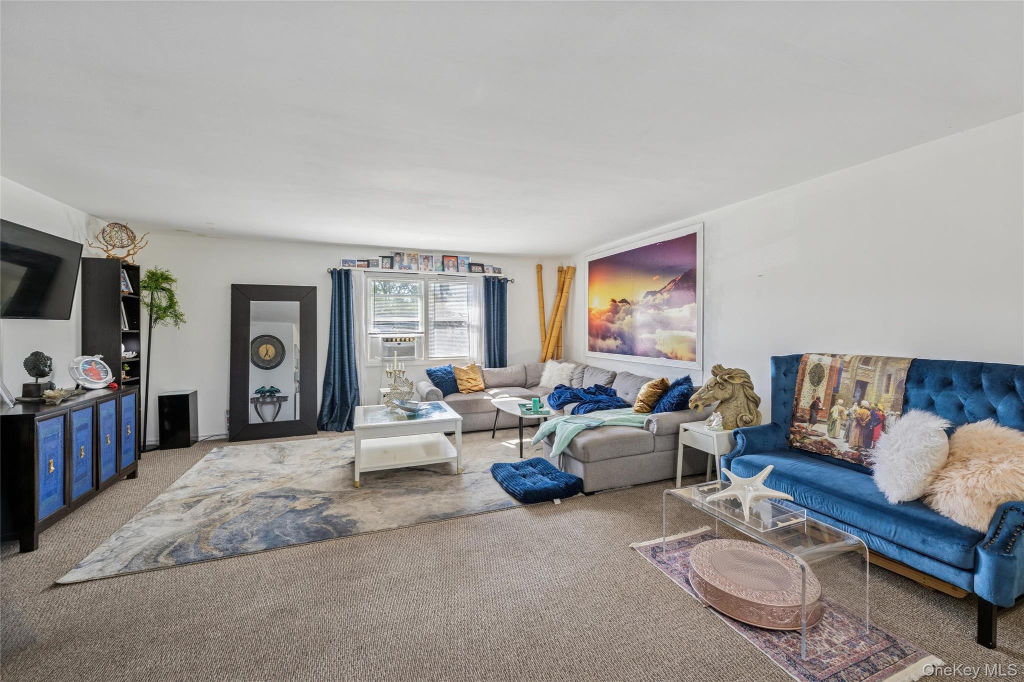 622 Old Country Road