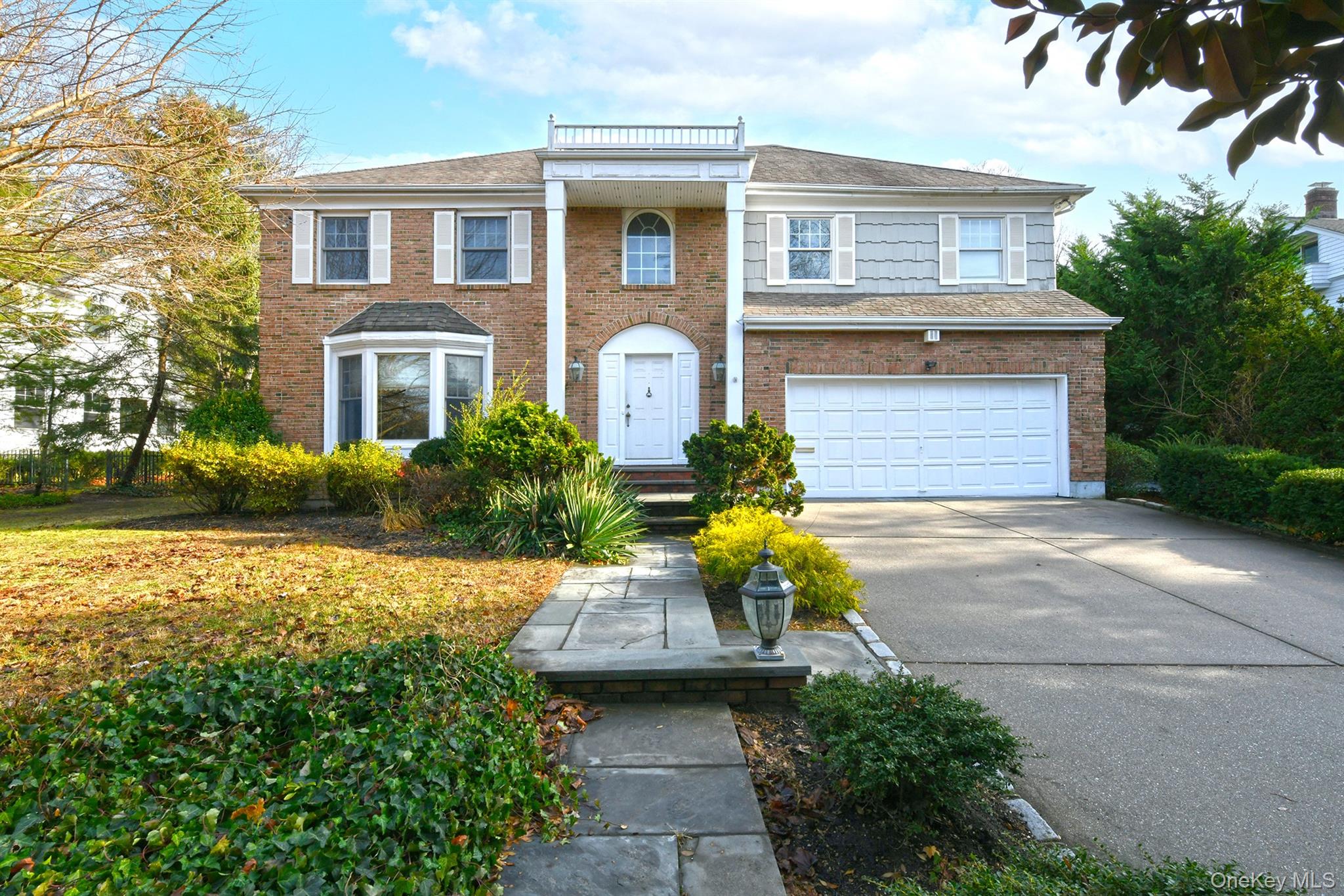 22 West Drive
