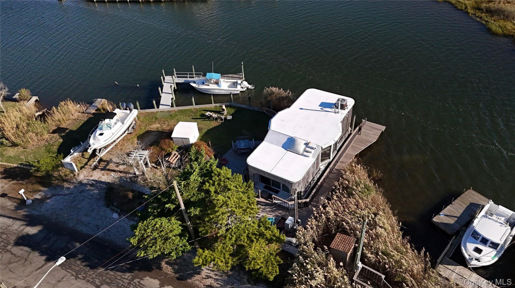 714 Riviera Drive