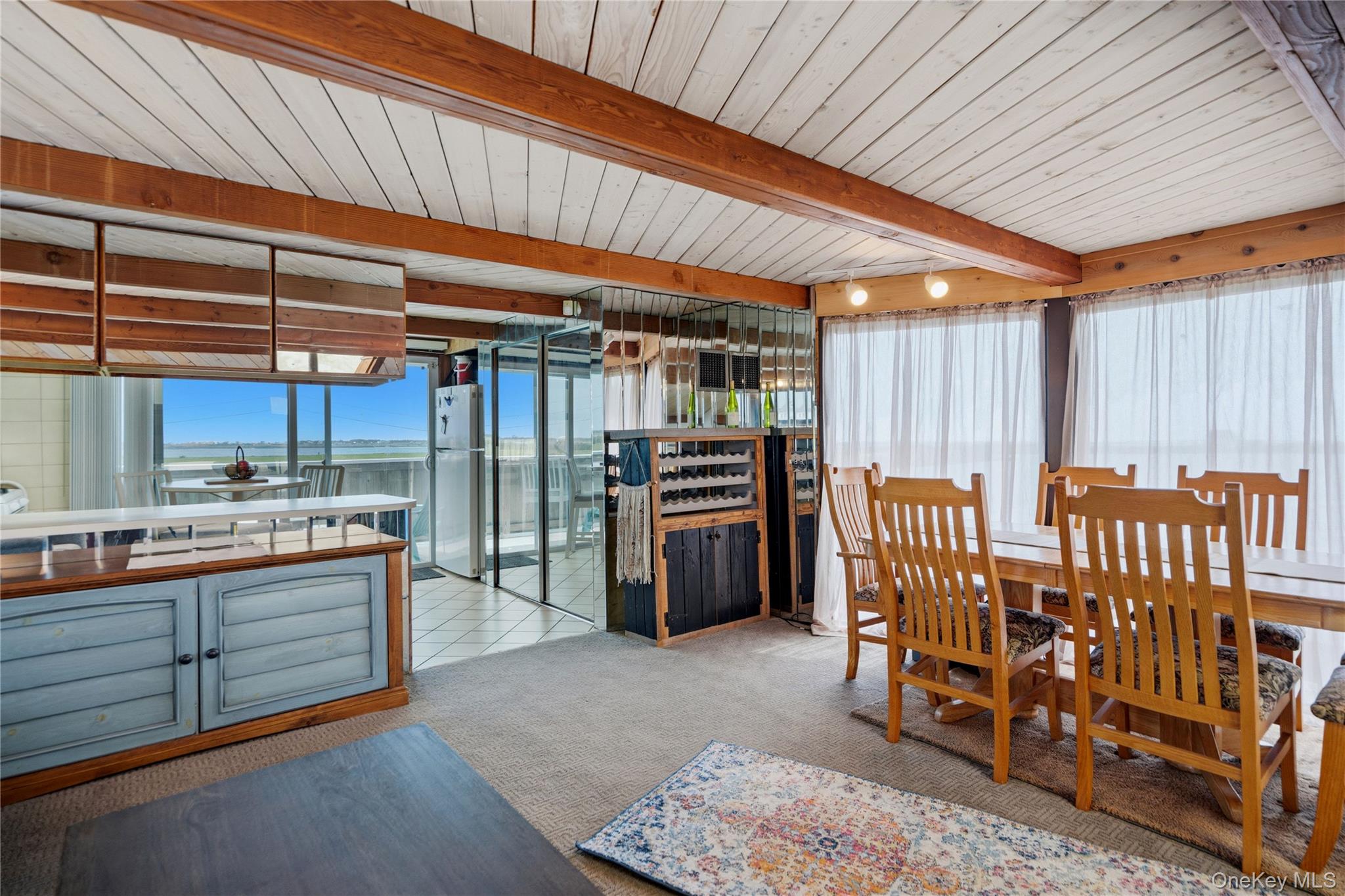 714 Riviera Drive