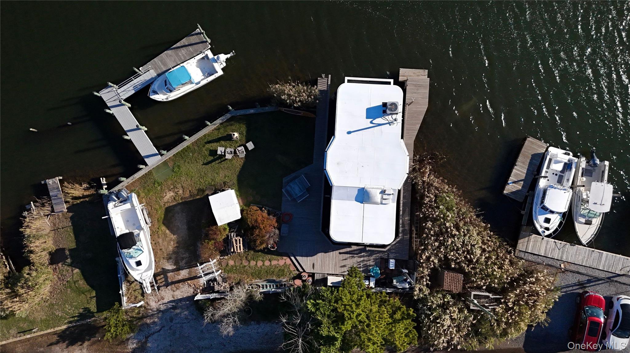 714 Riviera Drive