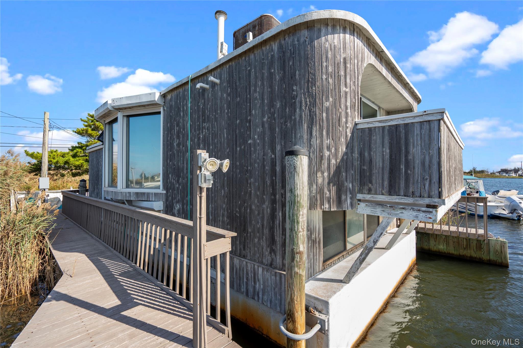 714 Riviera Drive
