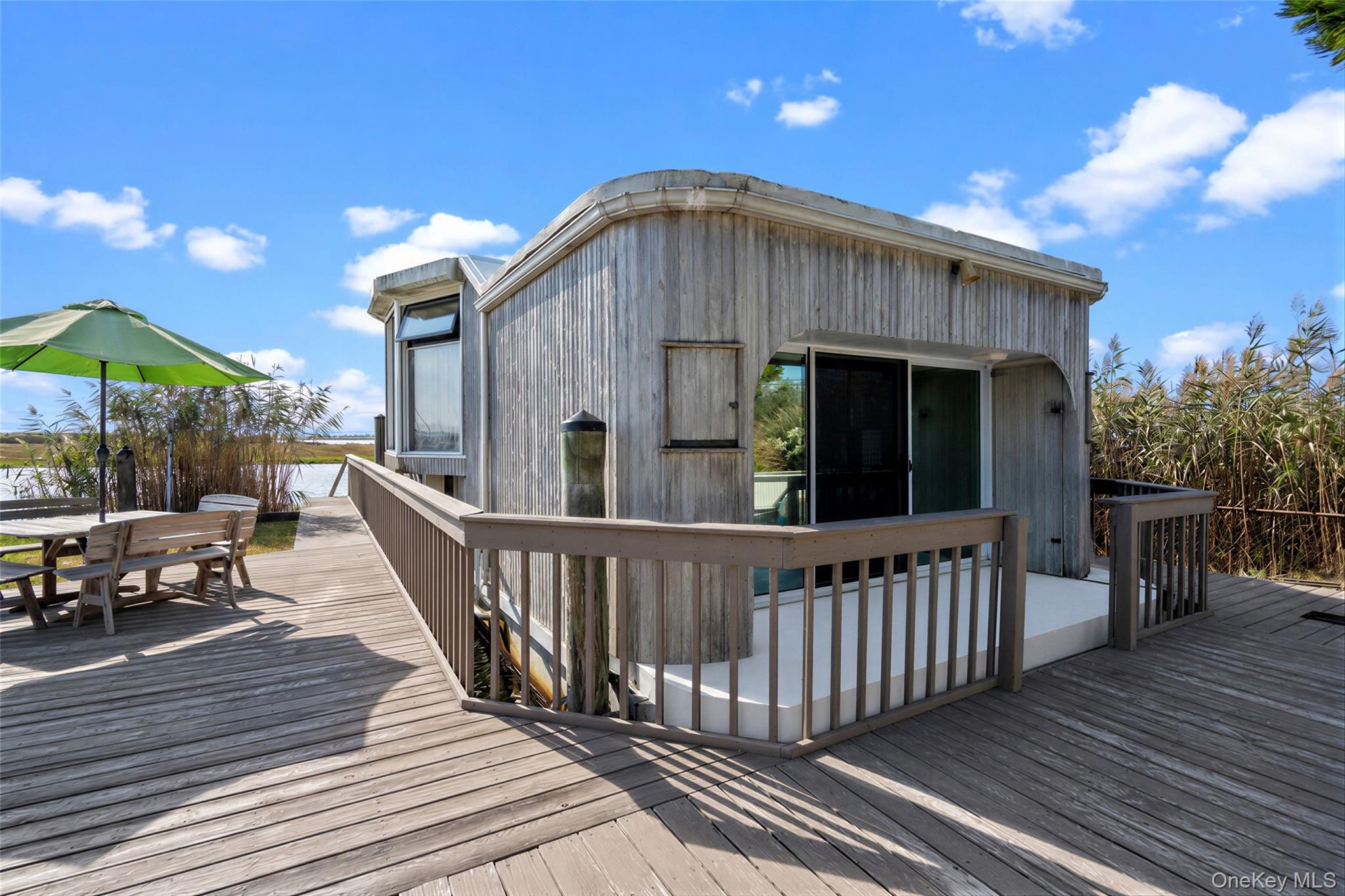 714 Riviera Drive
